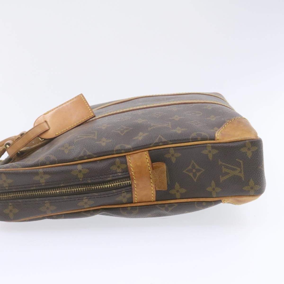 Louis Vuitton Louis Vuitton Monogram Porte Documents Voyage  MW2726