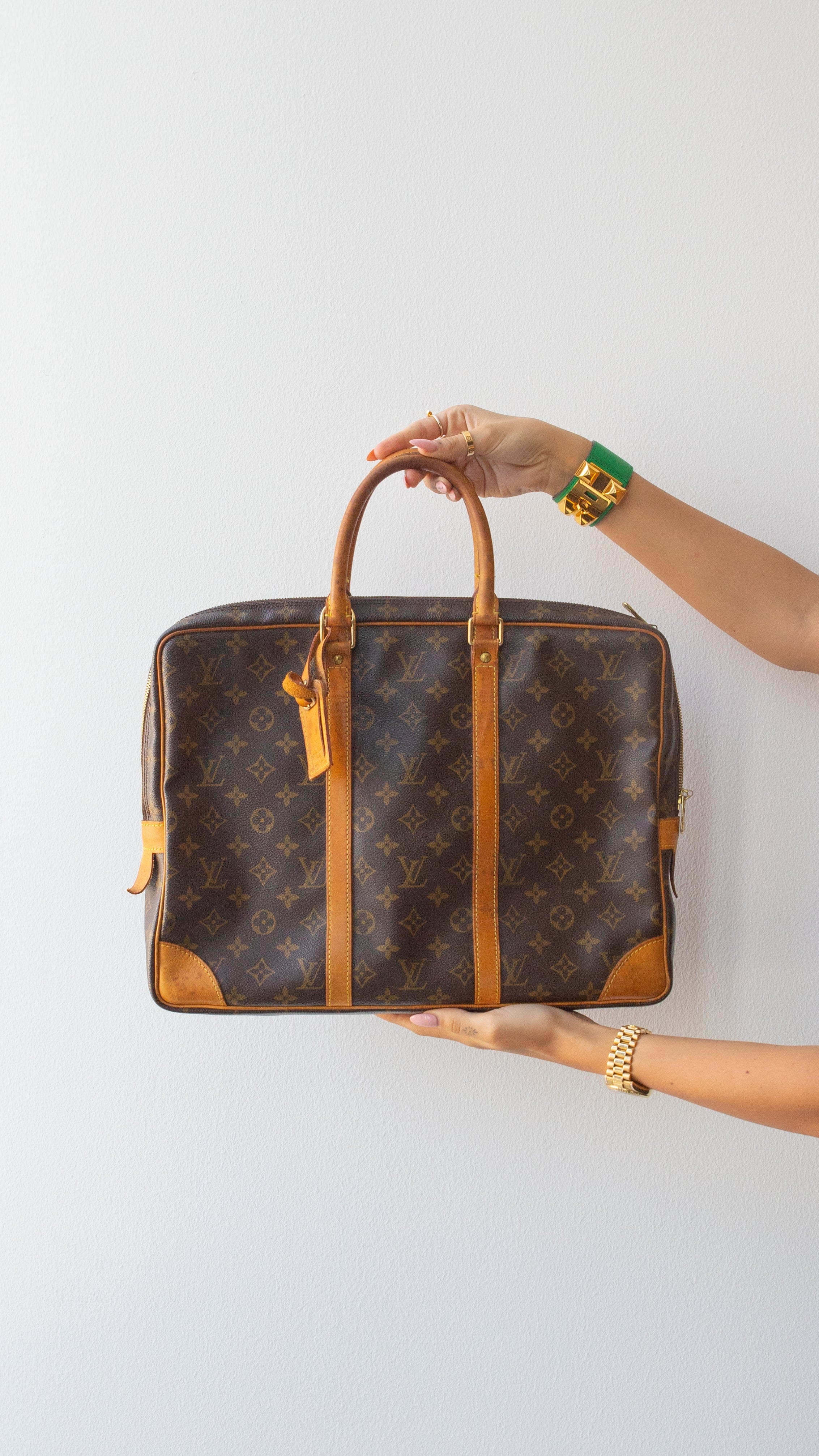 Louis Vuitton Louis Vuitton Monogram Porte Documents Voyage - RJL1172