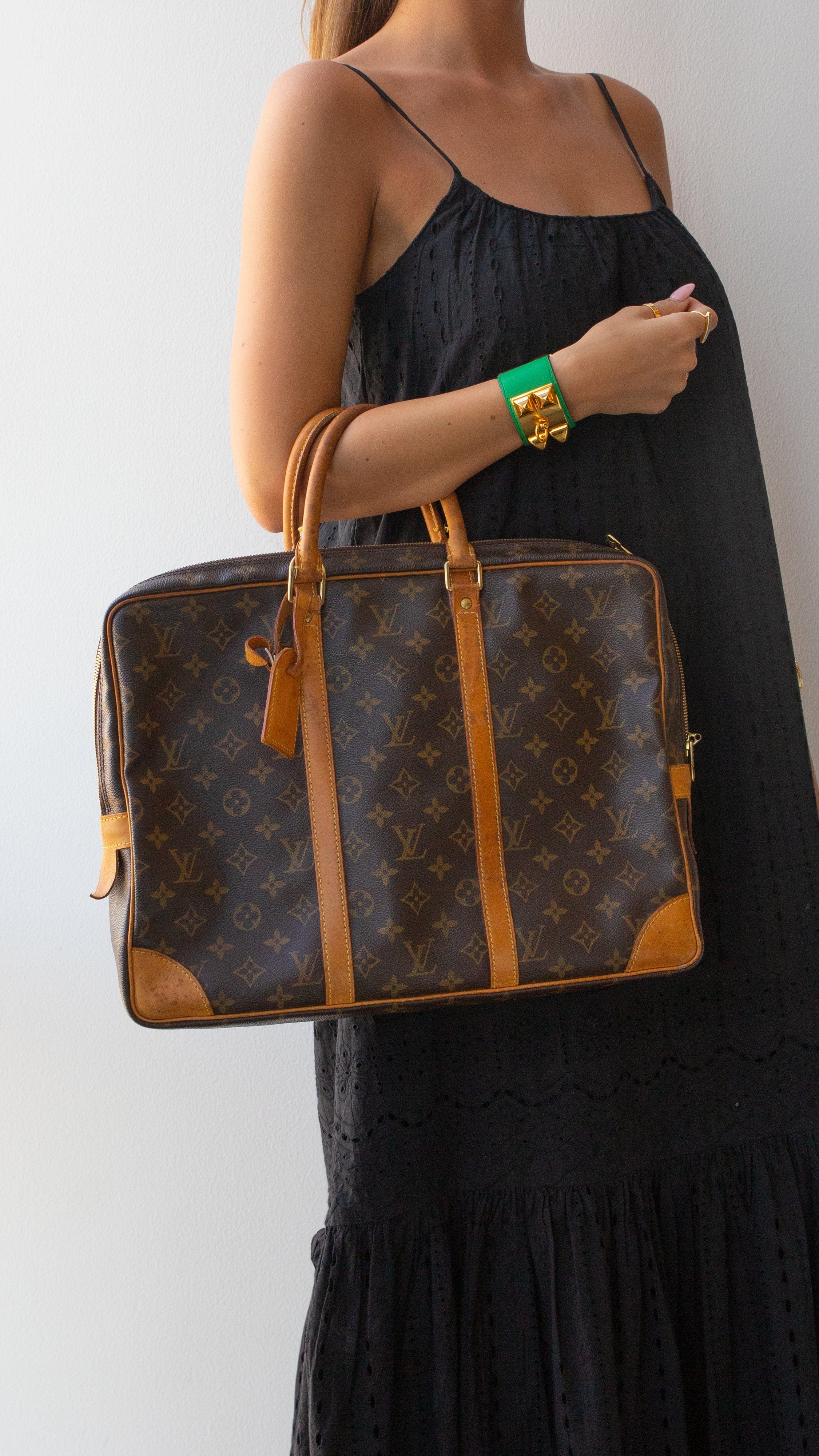 Louis Vuitton Louis Vuitton Monogram Porte Documents Voyage - RJL1172