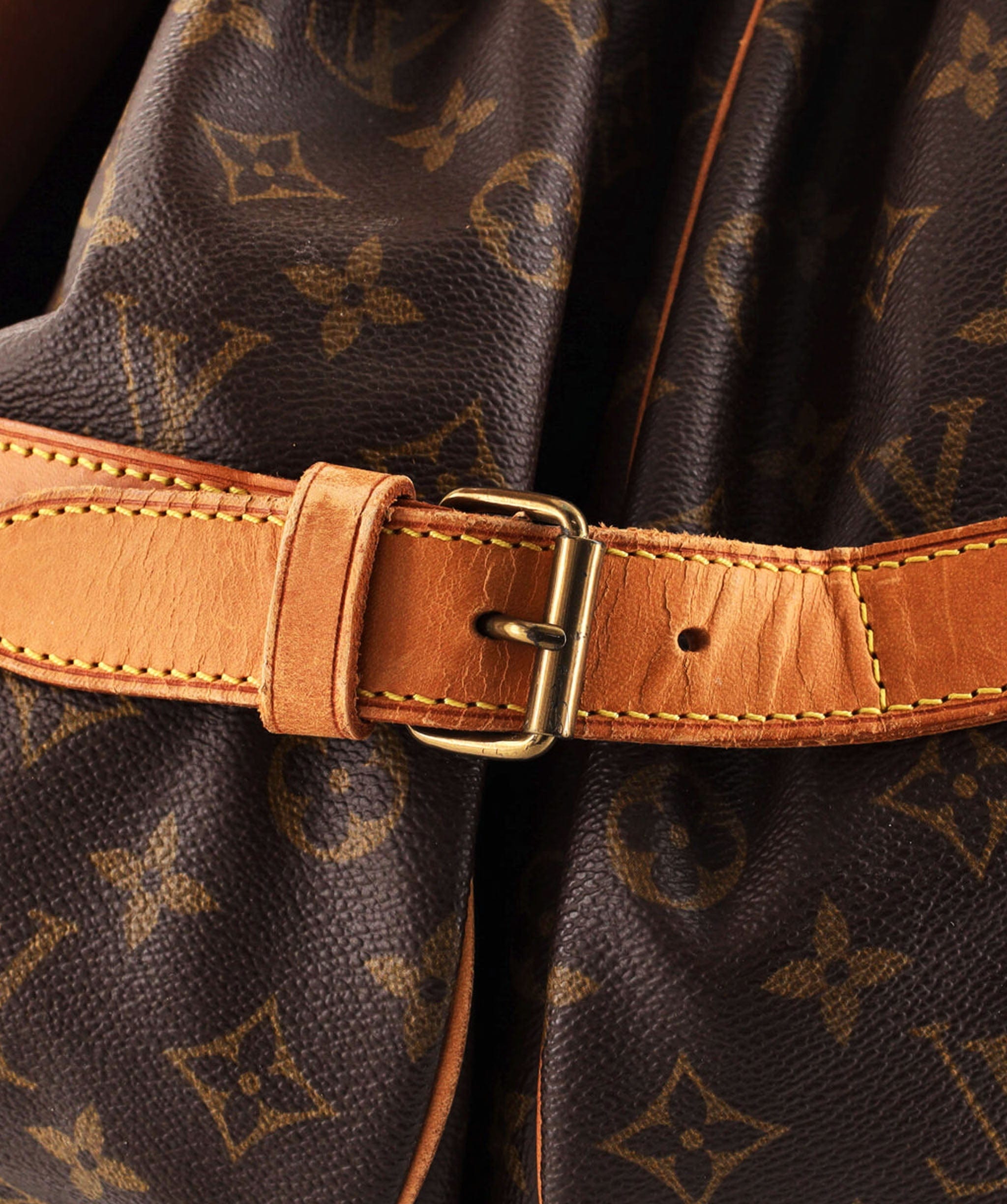 Louis Vuitton Louis Vuitton Monogram Saummar RJC1265