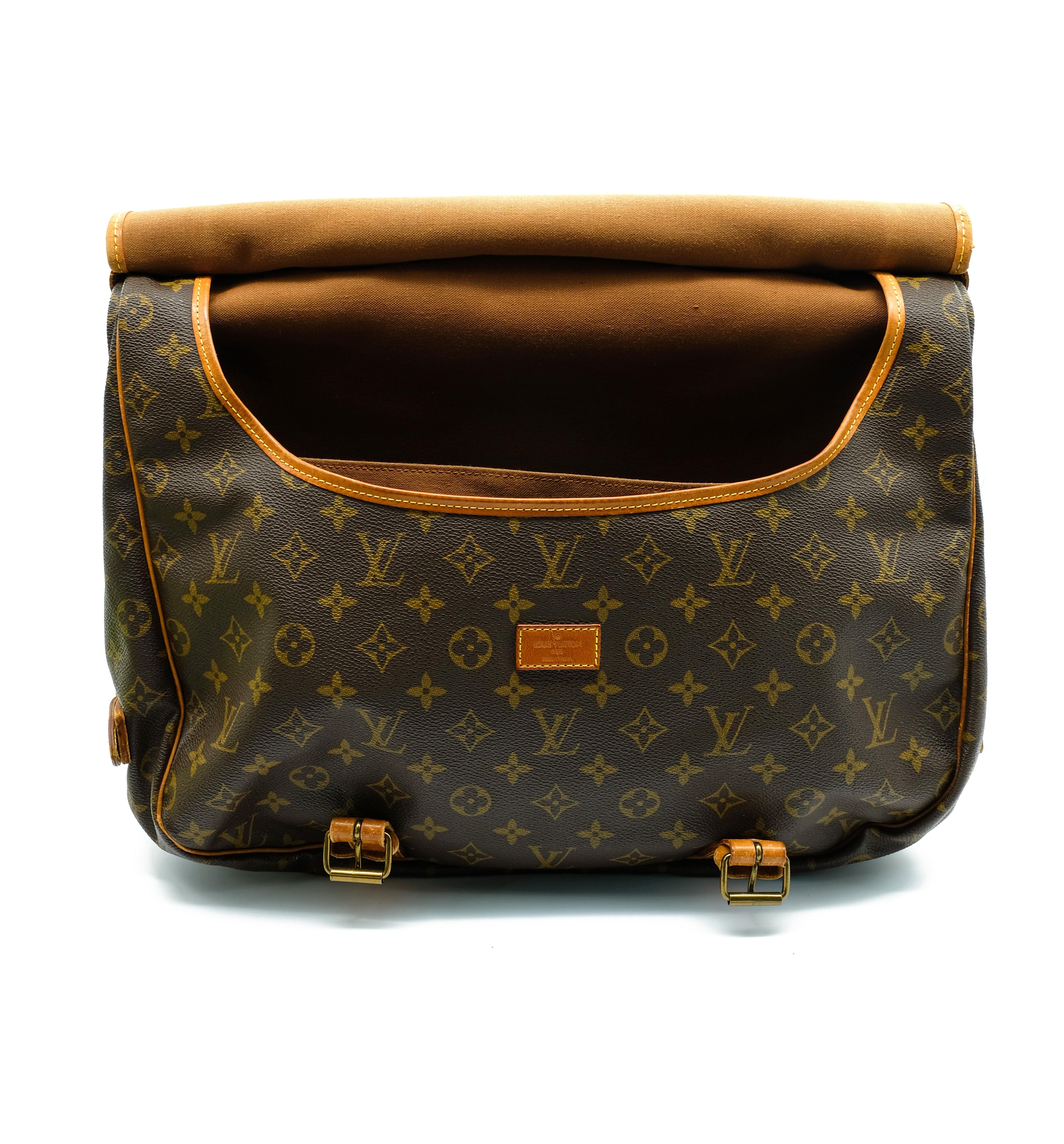 Louis Vuitton Louis Vuitton Monogram Saummar RJC1265