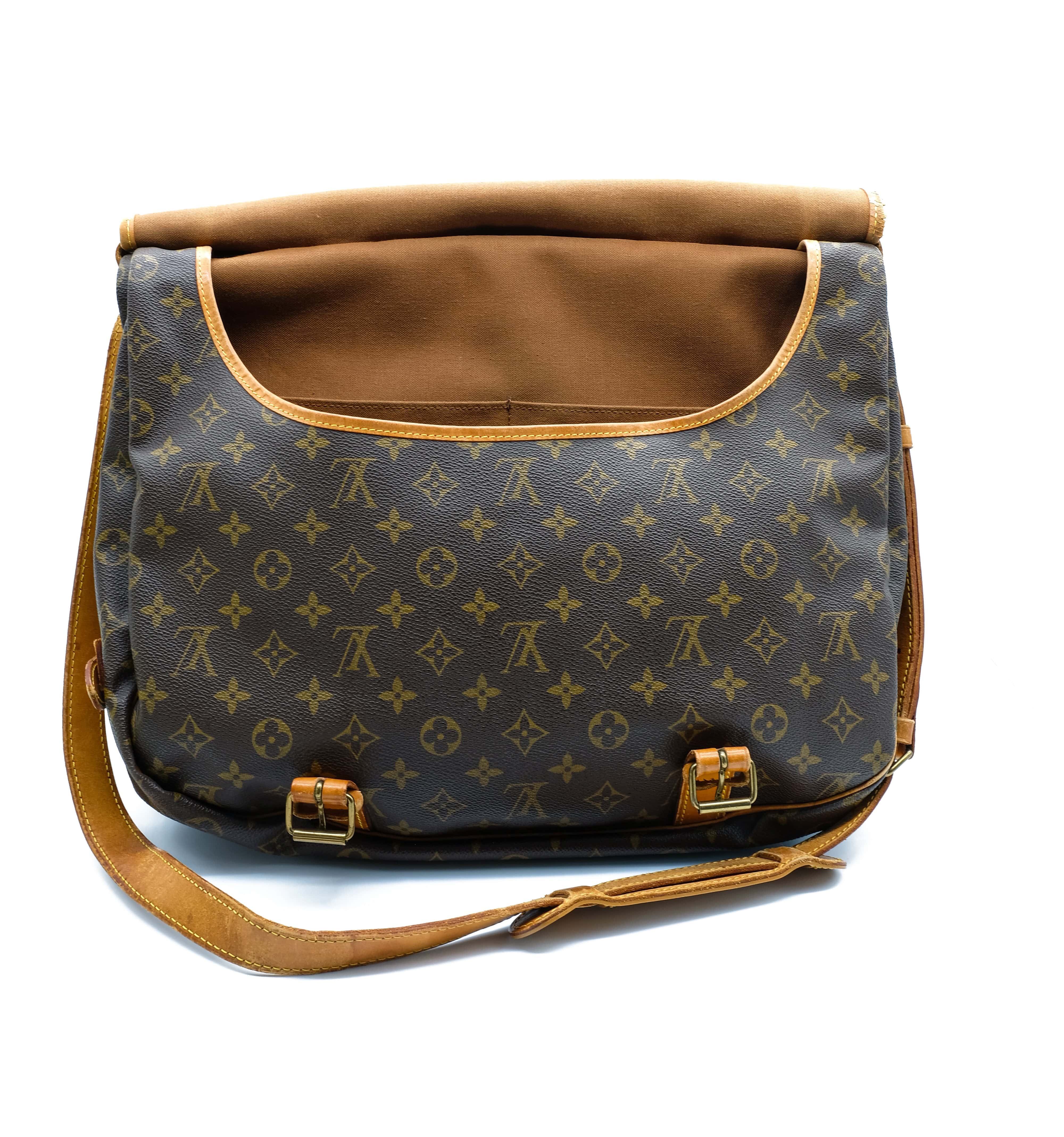 Louis Vuitton Louis Vuitton Monogram Saummar RJC1265