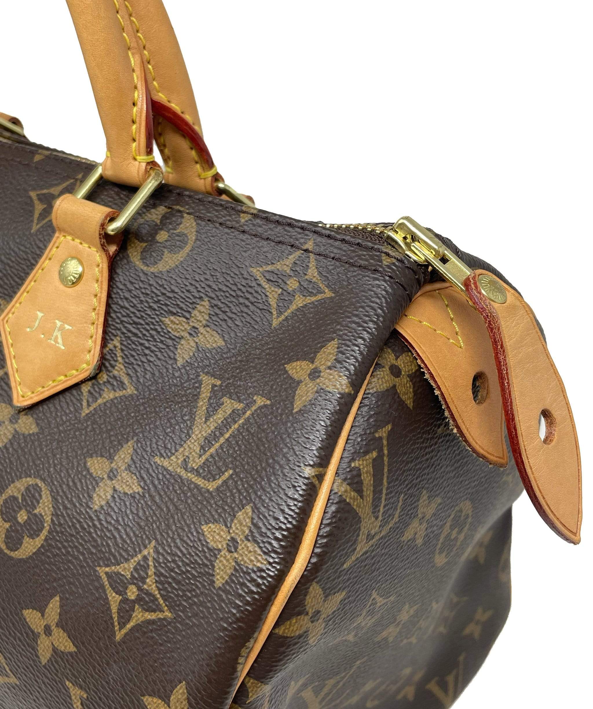 Louis Vuitton Louis Vuitton Monogram Speedy 30 Bag - ADL1338