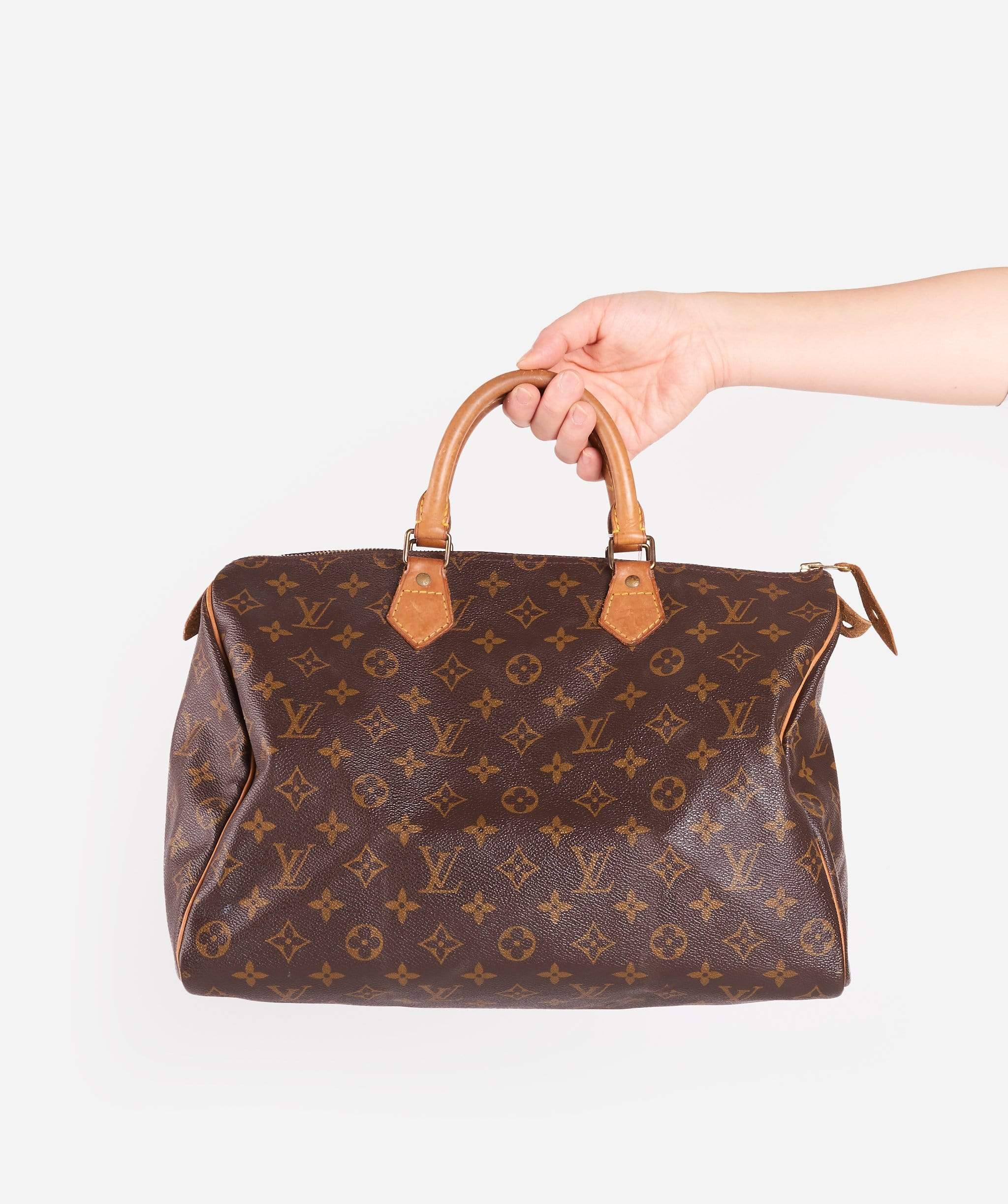 Louis Vuitton LOUIS VUITTON Monogram Speedy 35 Hand Bag MB0961