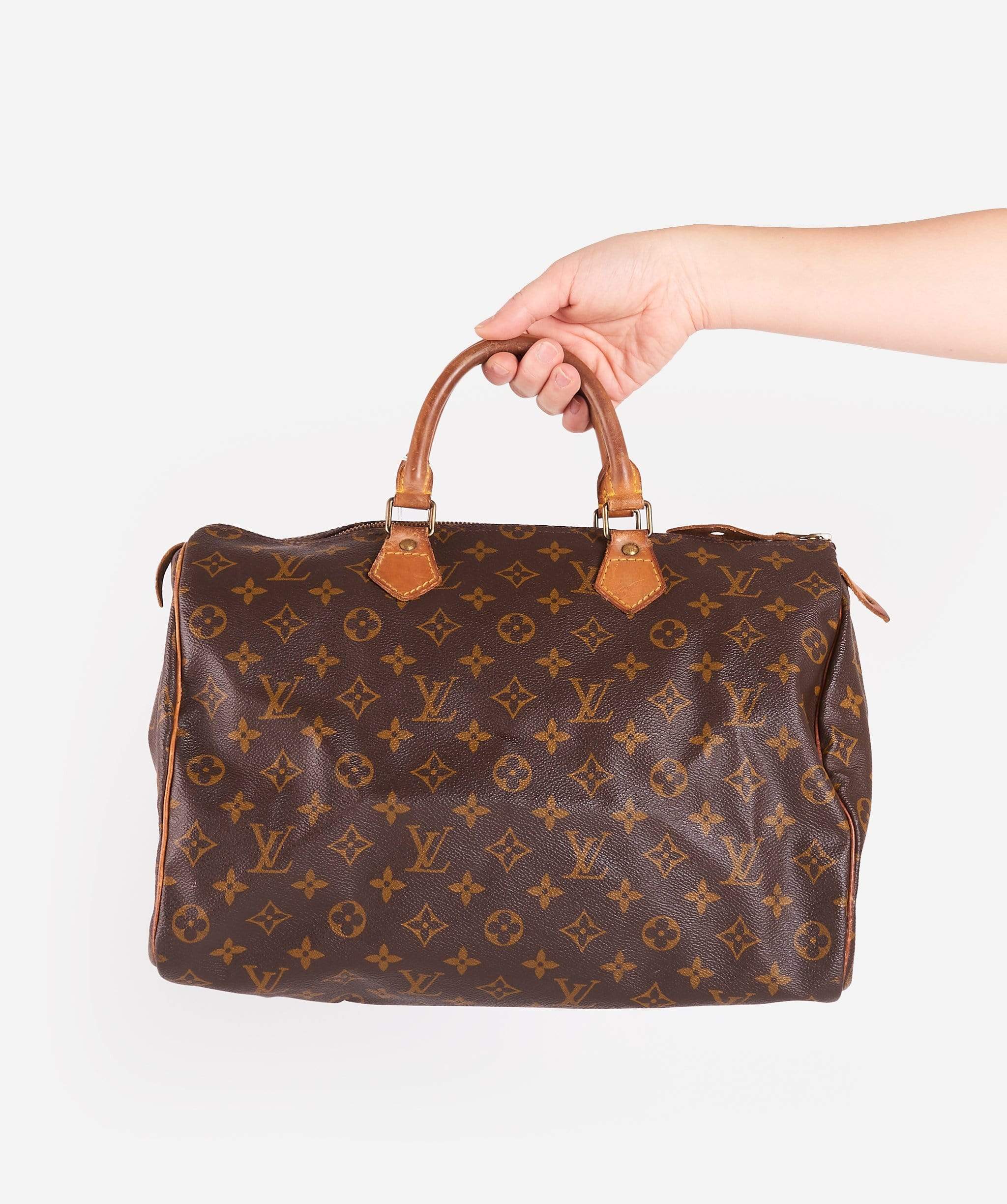 Louis Vuitton LOUIS VUITTON Monogram Speedy 35 Hand Bag VI873