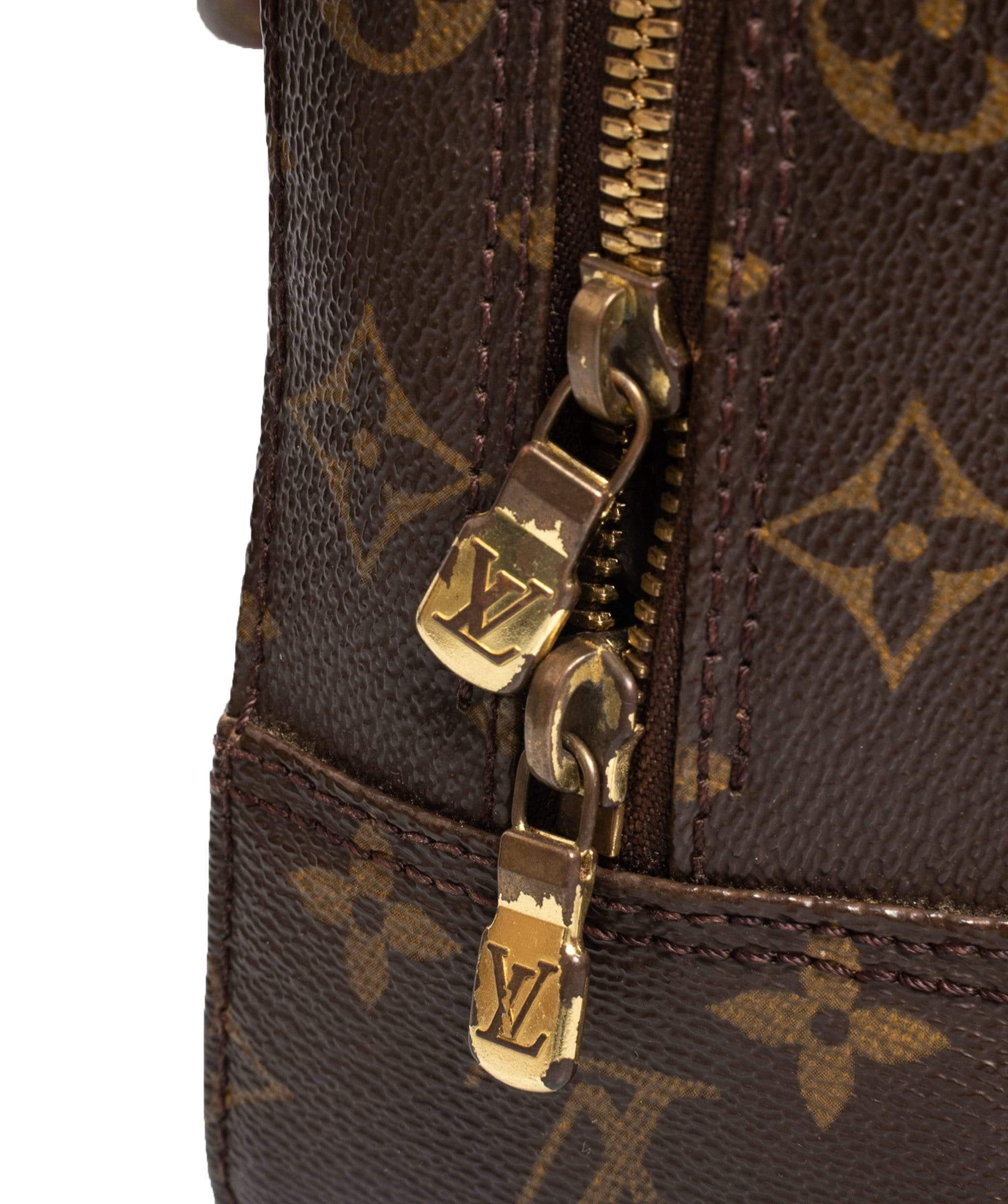 Louis Vuitton Louis Vuitton Monogram Spontini Bag - AWL1640