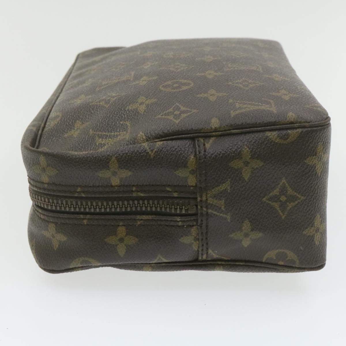 Louis Vuitton LOUIS VUITTON Monogram Trousse Toilette 28 Clutch Bag MW2192