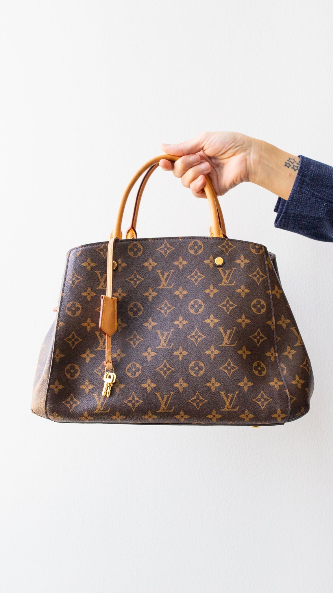 Louis Vuitton Louis Vuitton Montaigne RJL1602