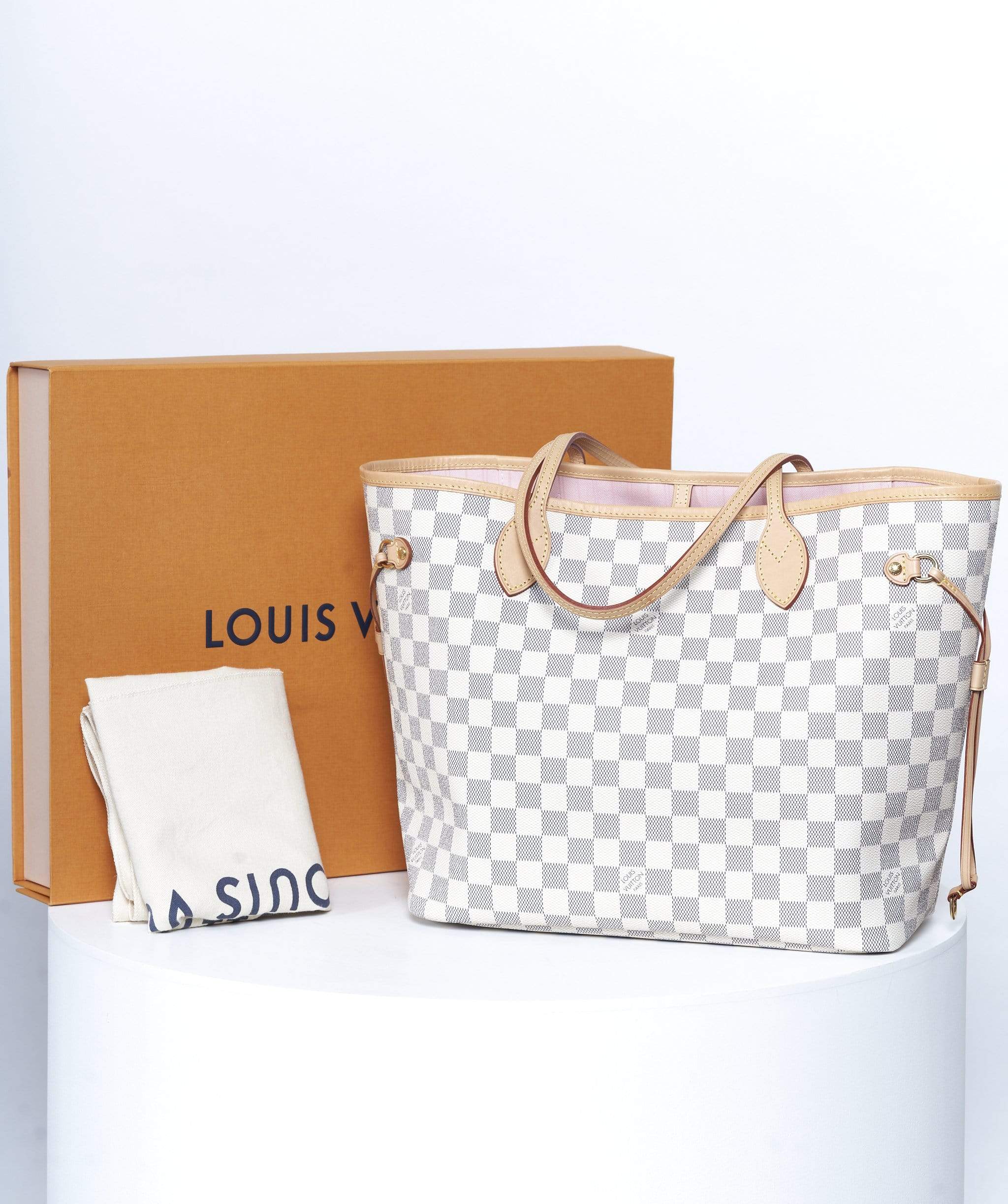 Louis Vuitton Louis Vuitton Neverfull Damier with Box and Dustbag MM