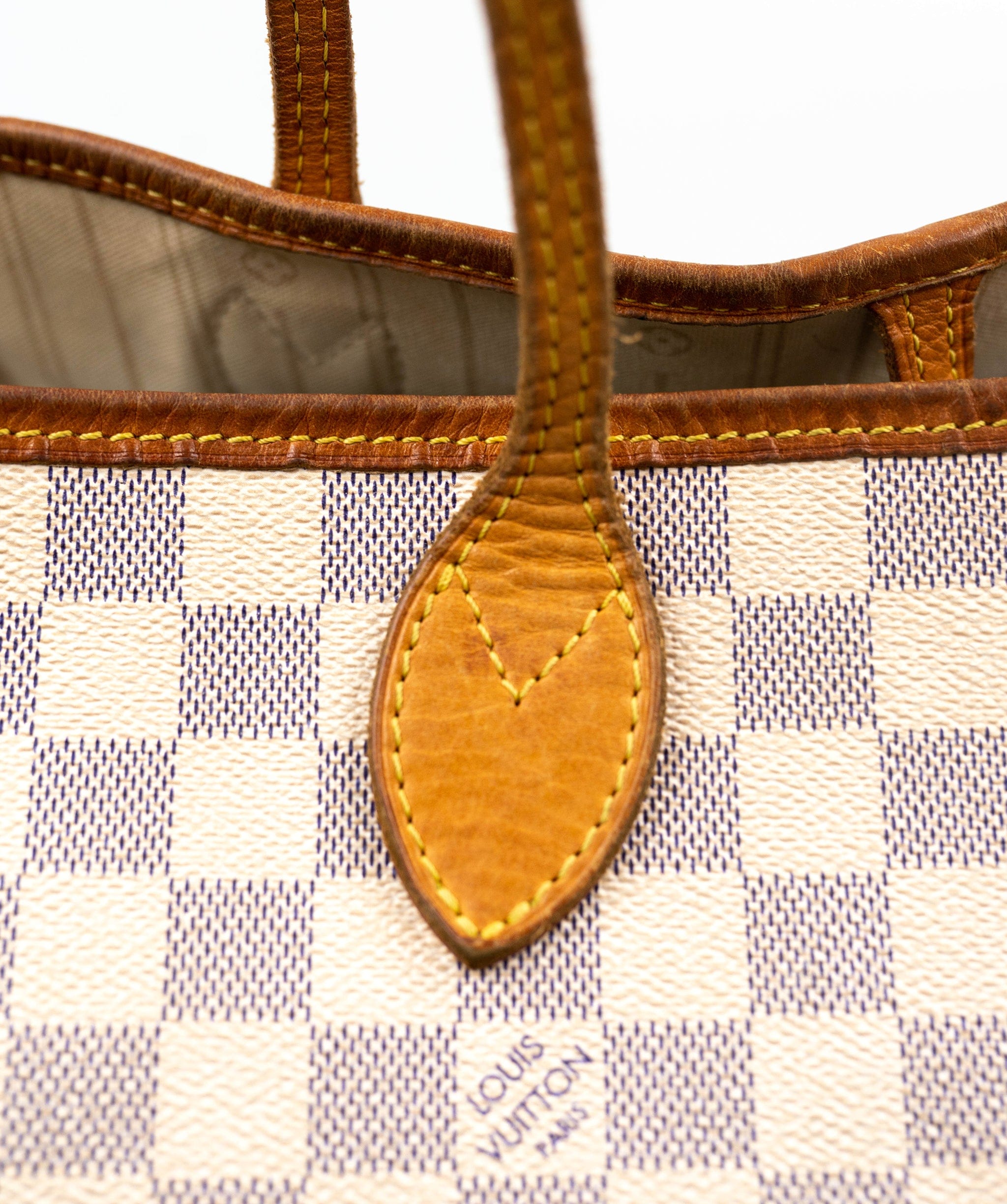 Louis Vuitton Louis Vuitton Neverfull MM Ivory Damier Azur Golden Brass A - AWL2391