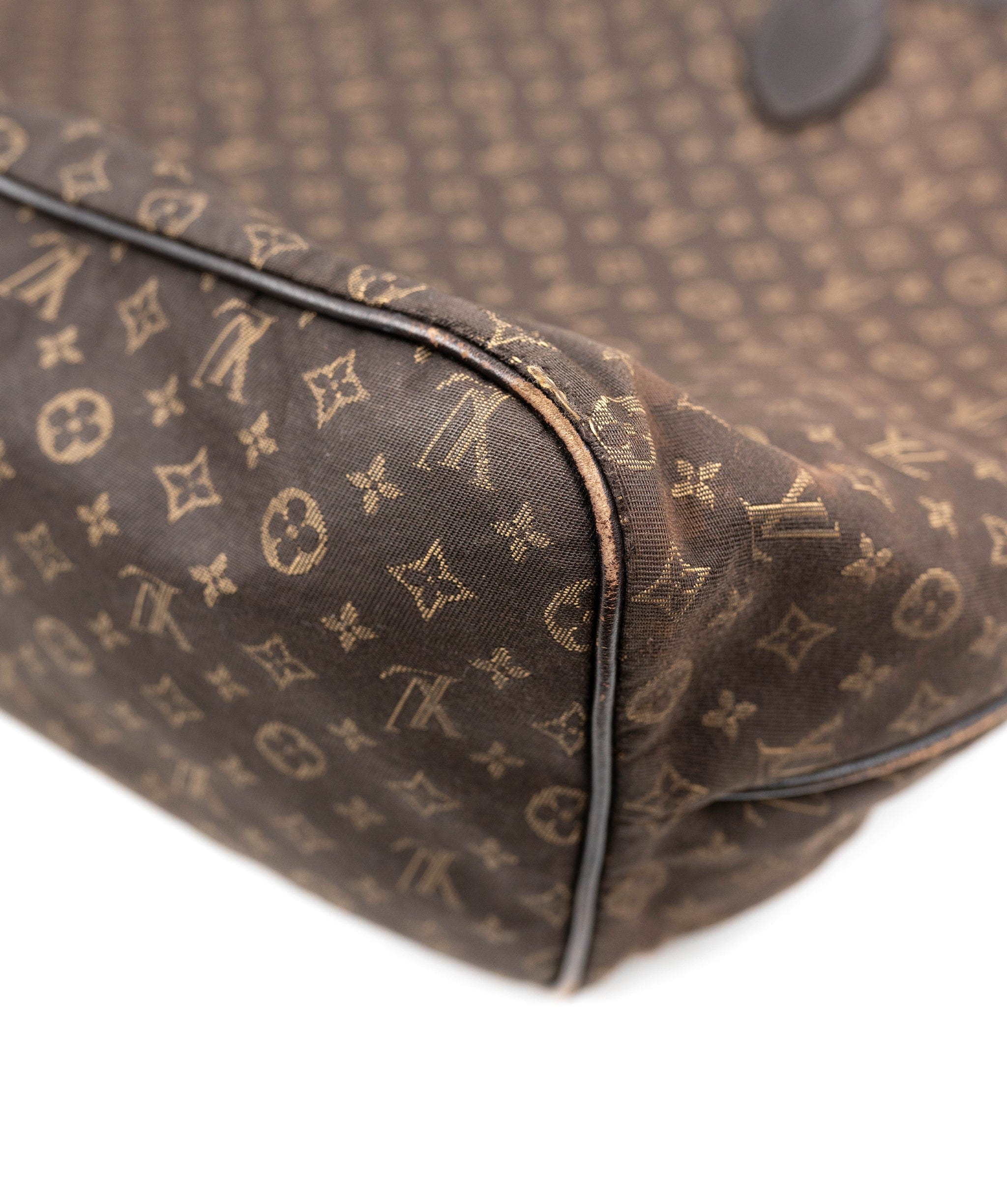 Louis Vuitton Louis Vuitton Neverfull MM Monogram Idylle - AWL3152