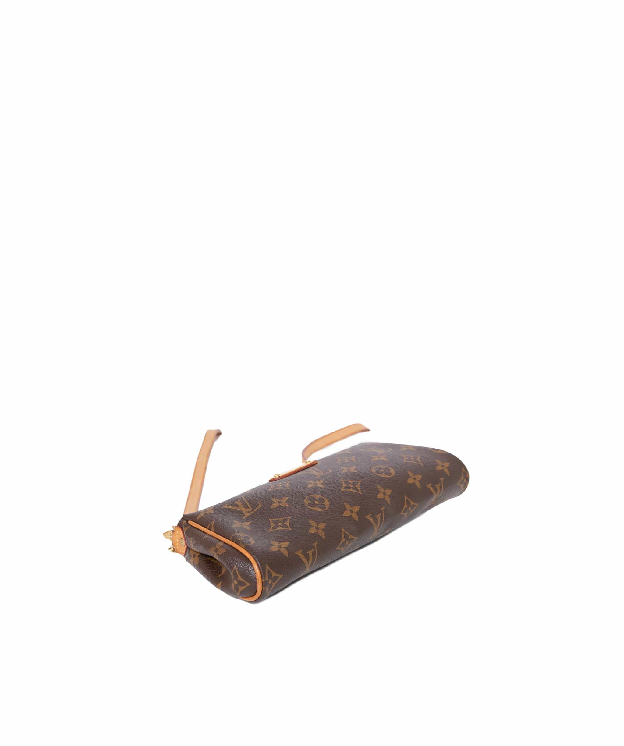 Louis Vuitton Louis Vuitton Pochette with chain and strap - ADL1279