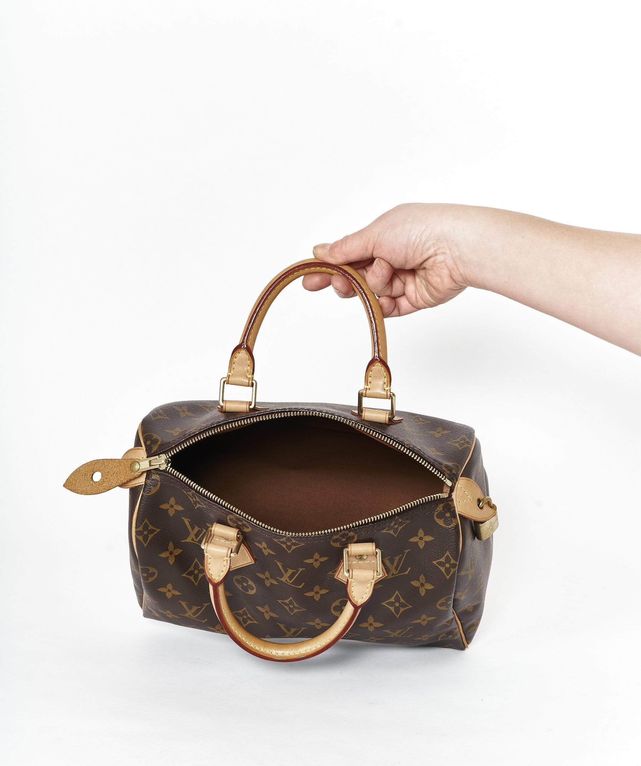 Louis Vuitton Louis Vuitton Speedy 25 Monogram AA4088