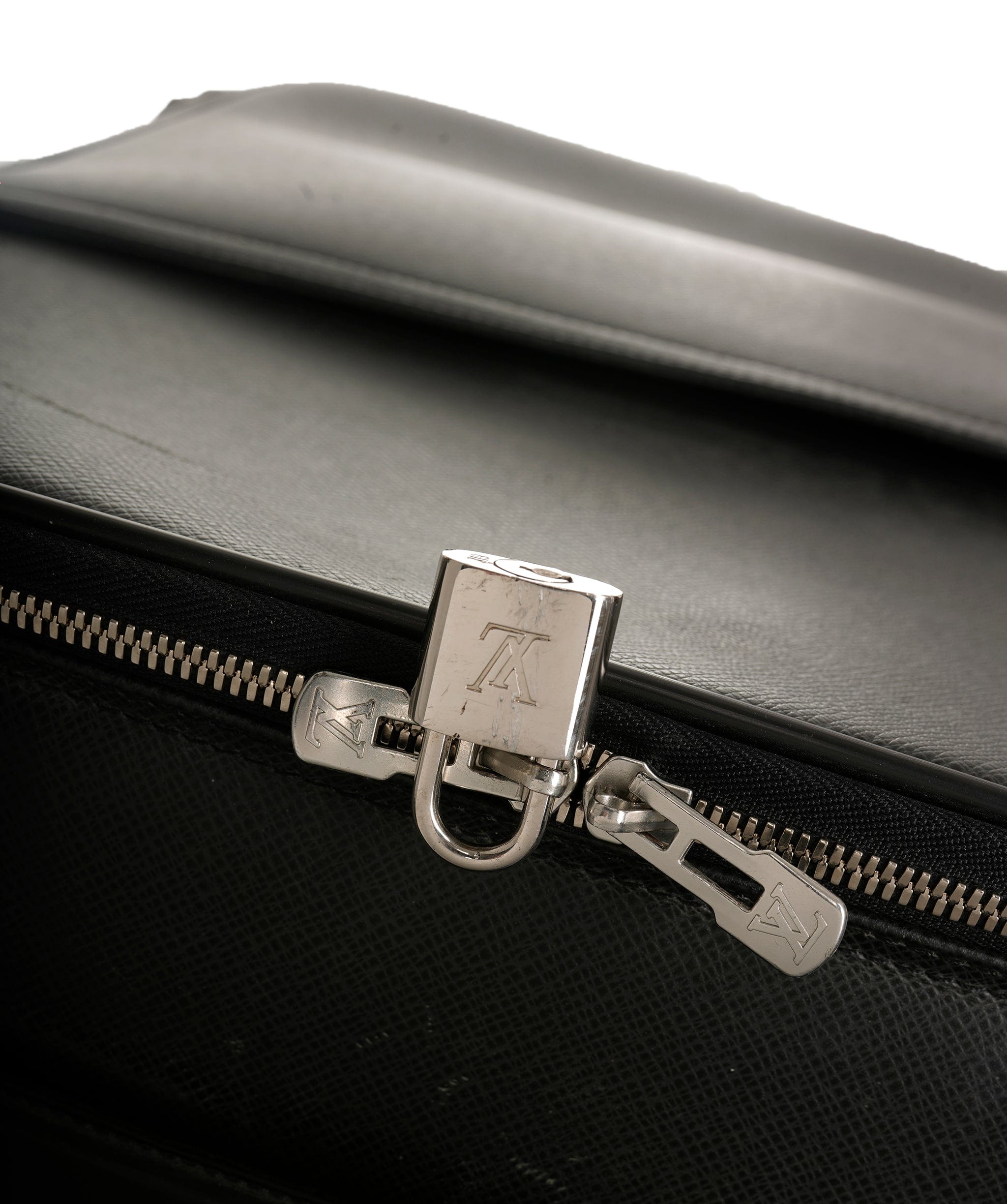 Louis Vuitton Louis Vuitton Suitcase RJL1820