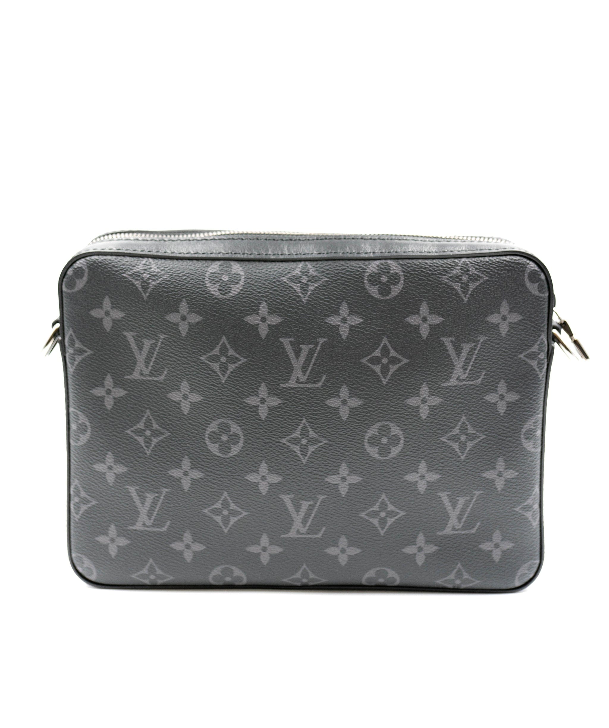 Louis Vuitton Louis Vuitton Trio pochette ASL2881