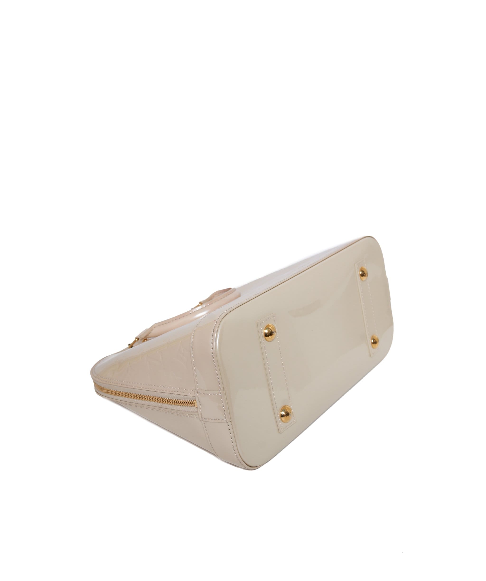 Louis Vuitton Louis Vuitton Vernis Alma MM Cream Bag   - ADL1233