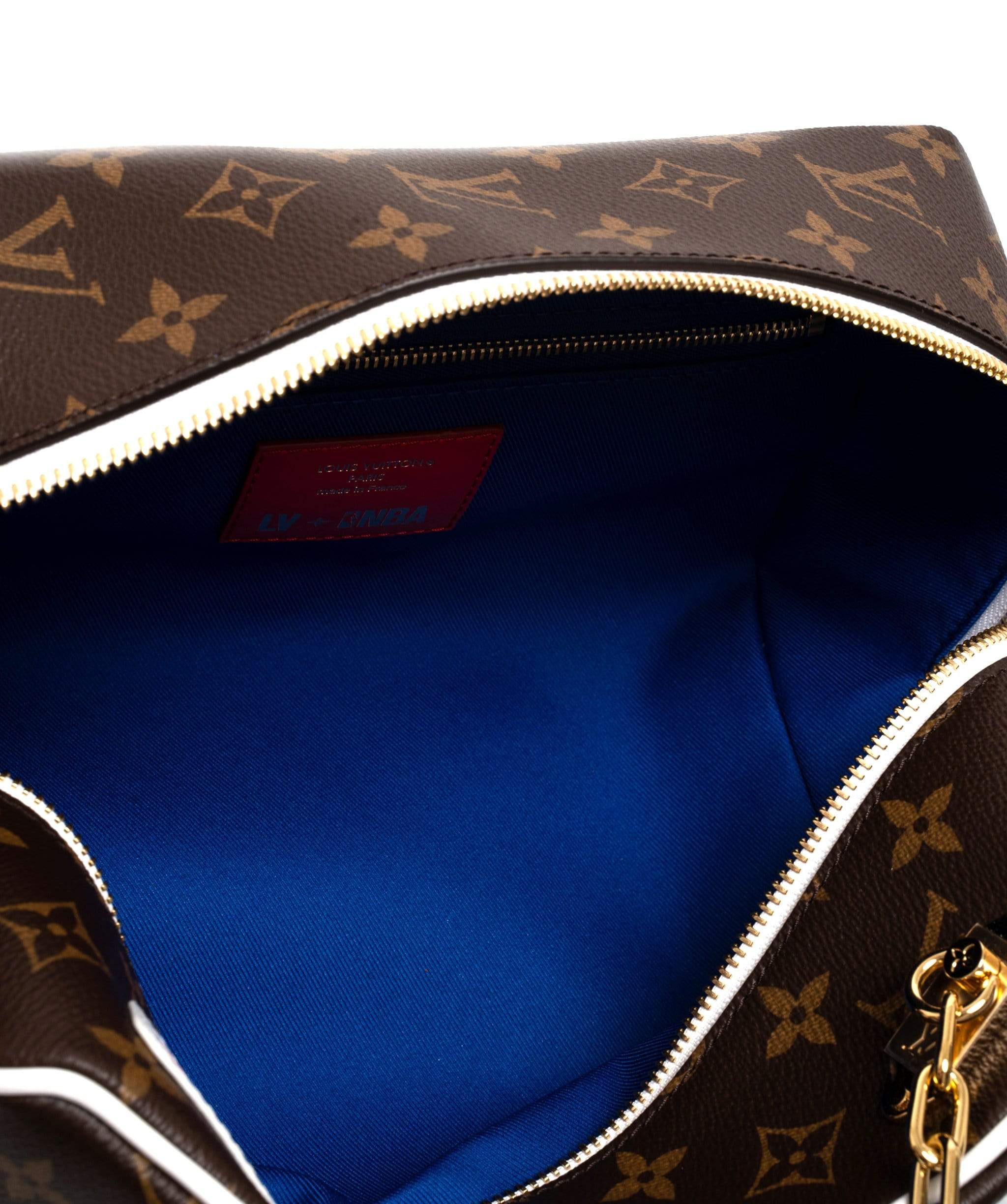 Louis Vuitton Louis Vuitton X NBA Cloakroom Dopp Kit Bag MW1342