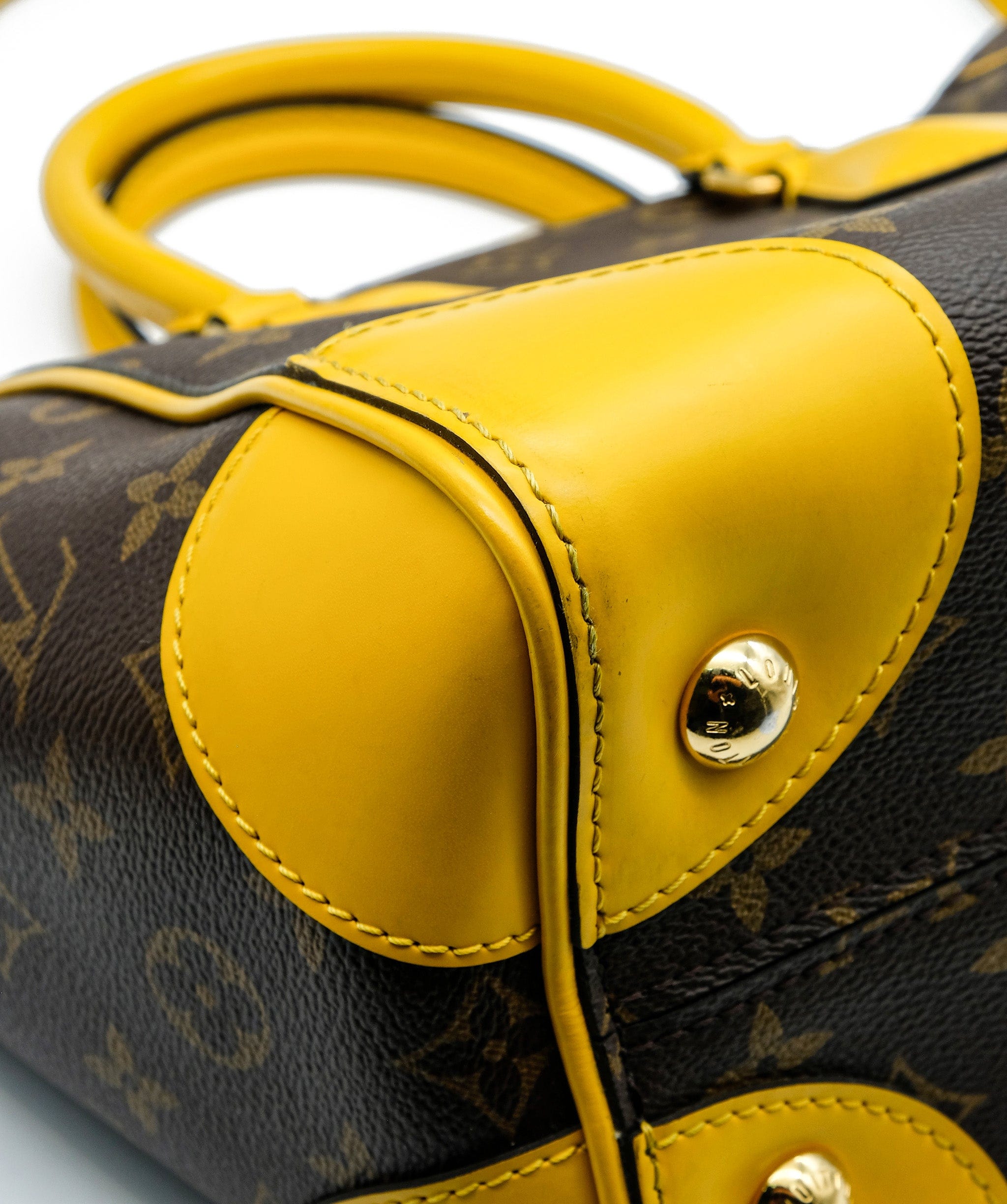 Louis Vuitton Louis Vuitton Yellow monogram RJC1632