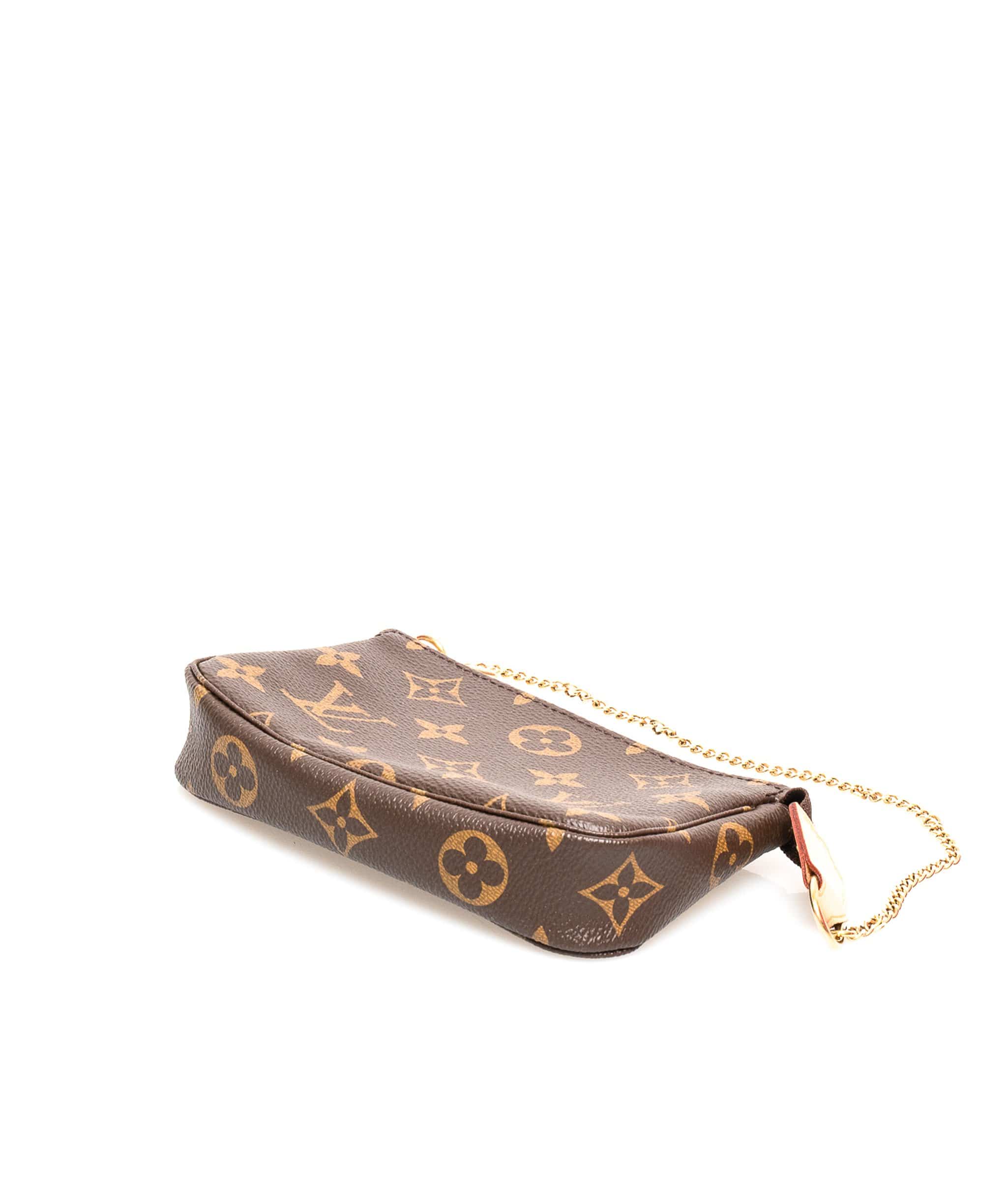 Louis Vuitton Lous Vuitton Mini Pochette With Chain - ADL1474