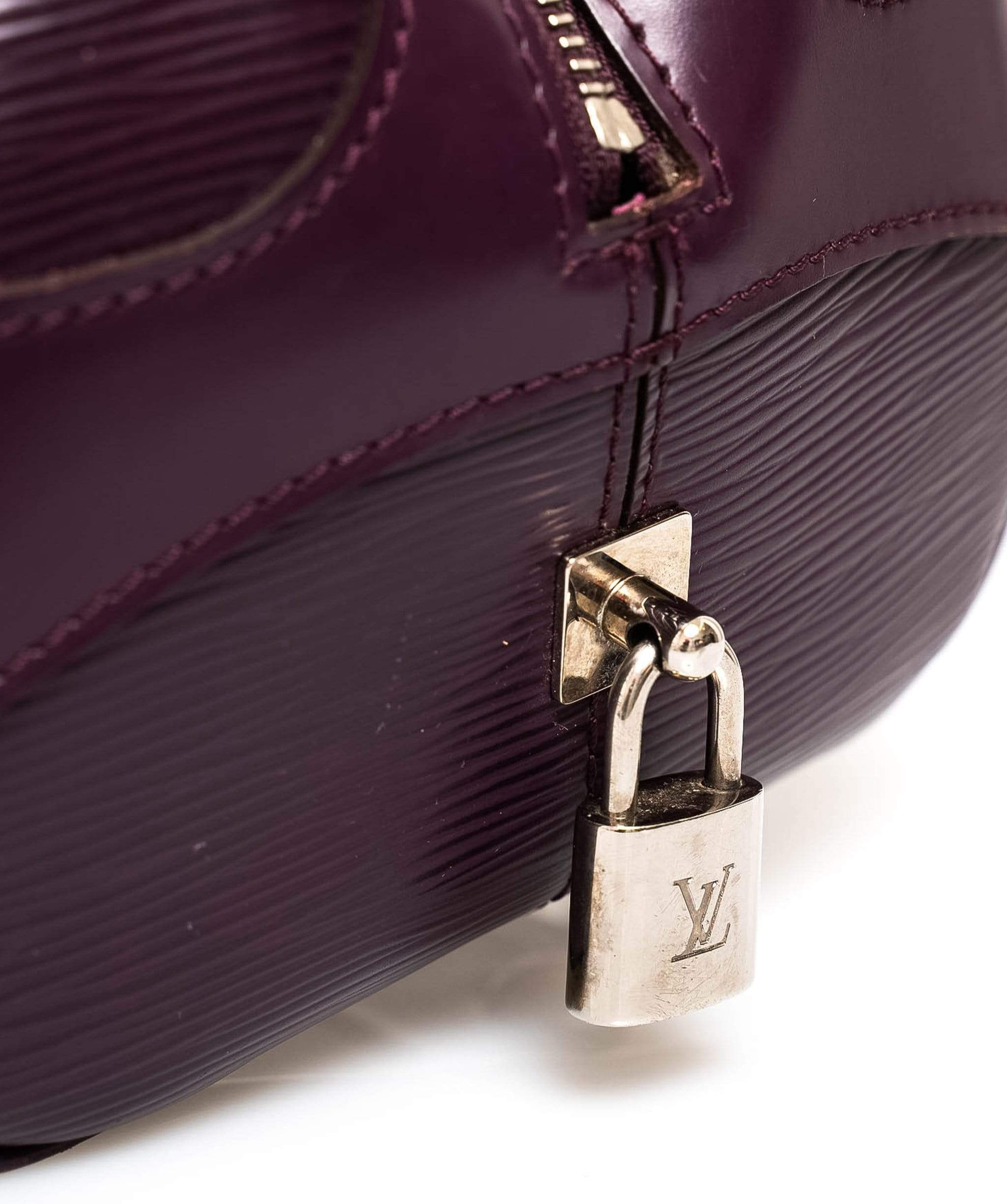 Louis Vuitton LV Epi Leather Purple Bag - ADL1505