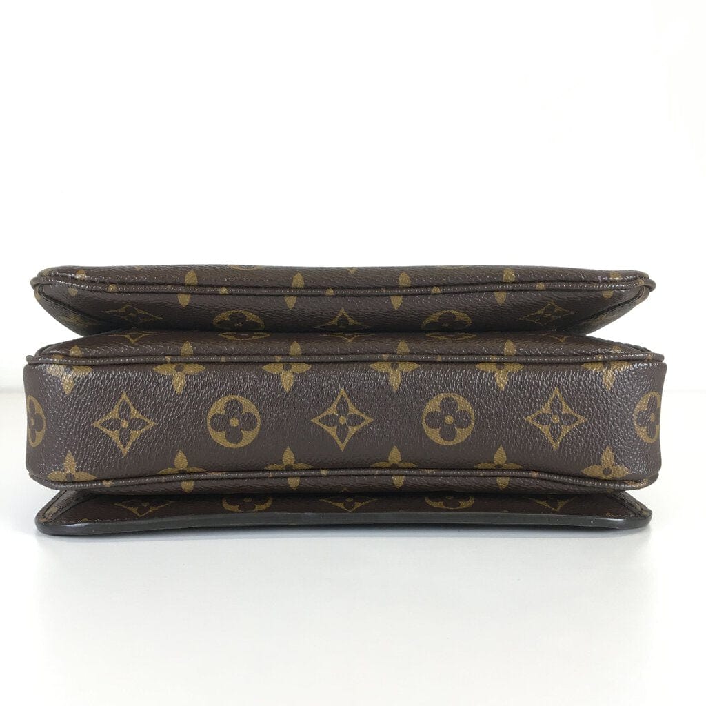 Luxe Du Jour Louis Vuitton Pochette Métis