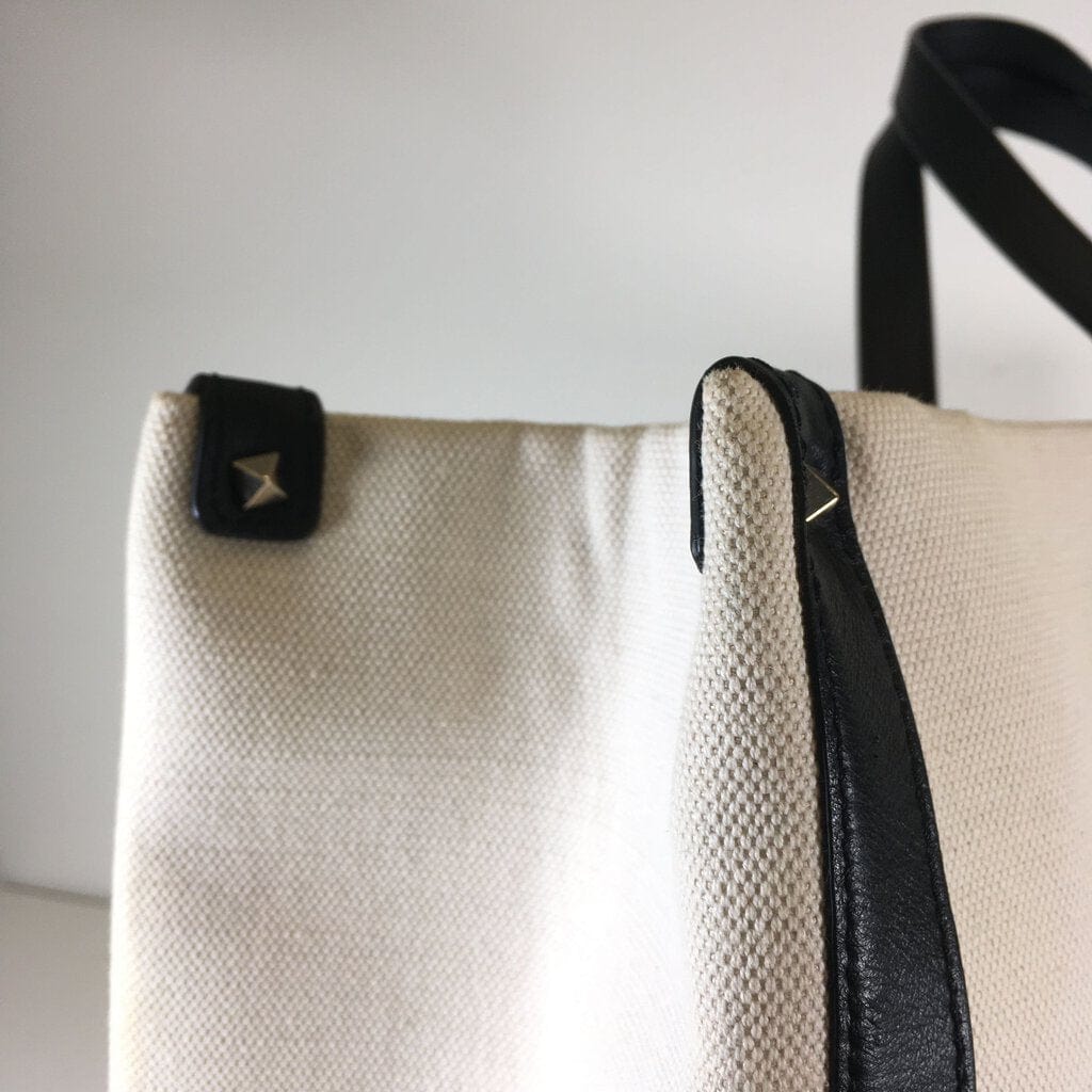 Luxe Du Jour Valentino VLTN Tote