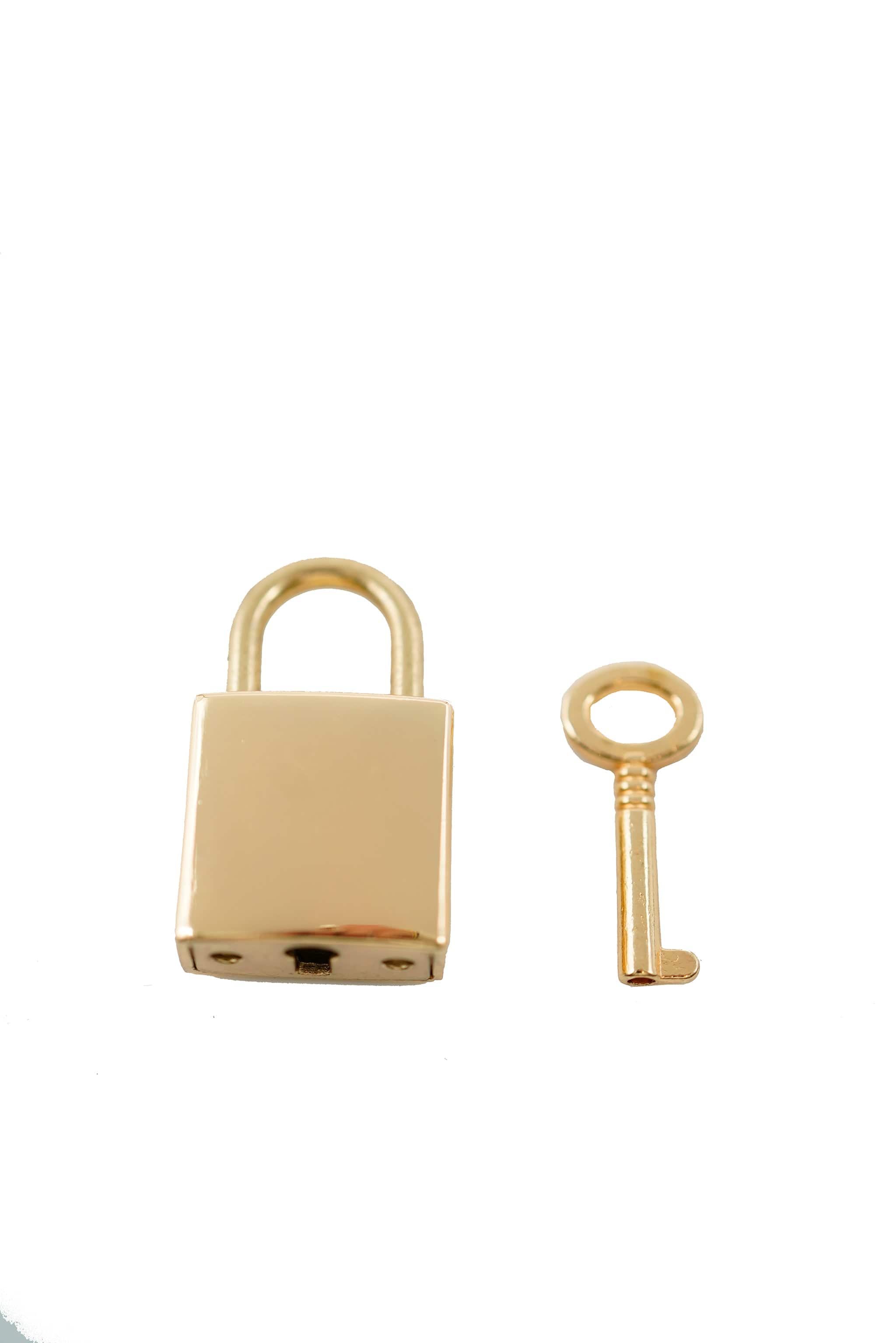 Luxury Promise Luxury Replica
 Gold Plain Padlock and key