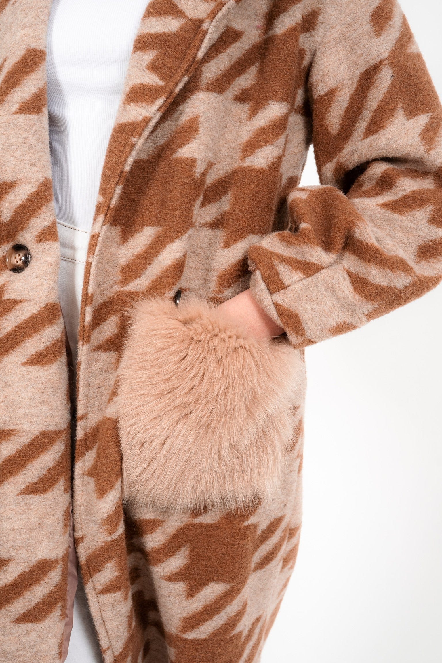 Luxury Promise Camel Houndstooth Coat with Fur pockets - AWC1157