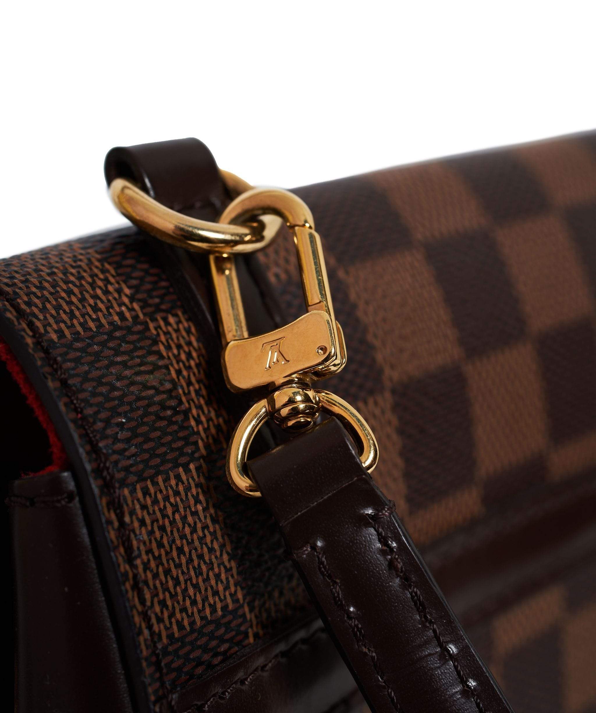 LuxuryPromise Louis Vuitton Damier pochette AGL1164