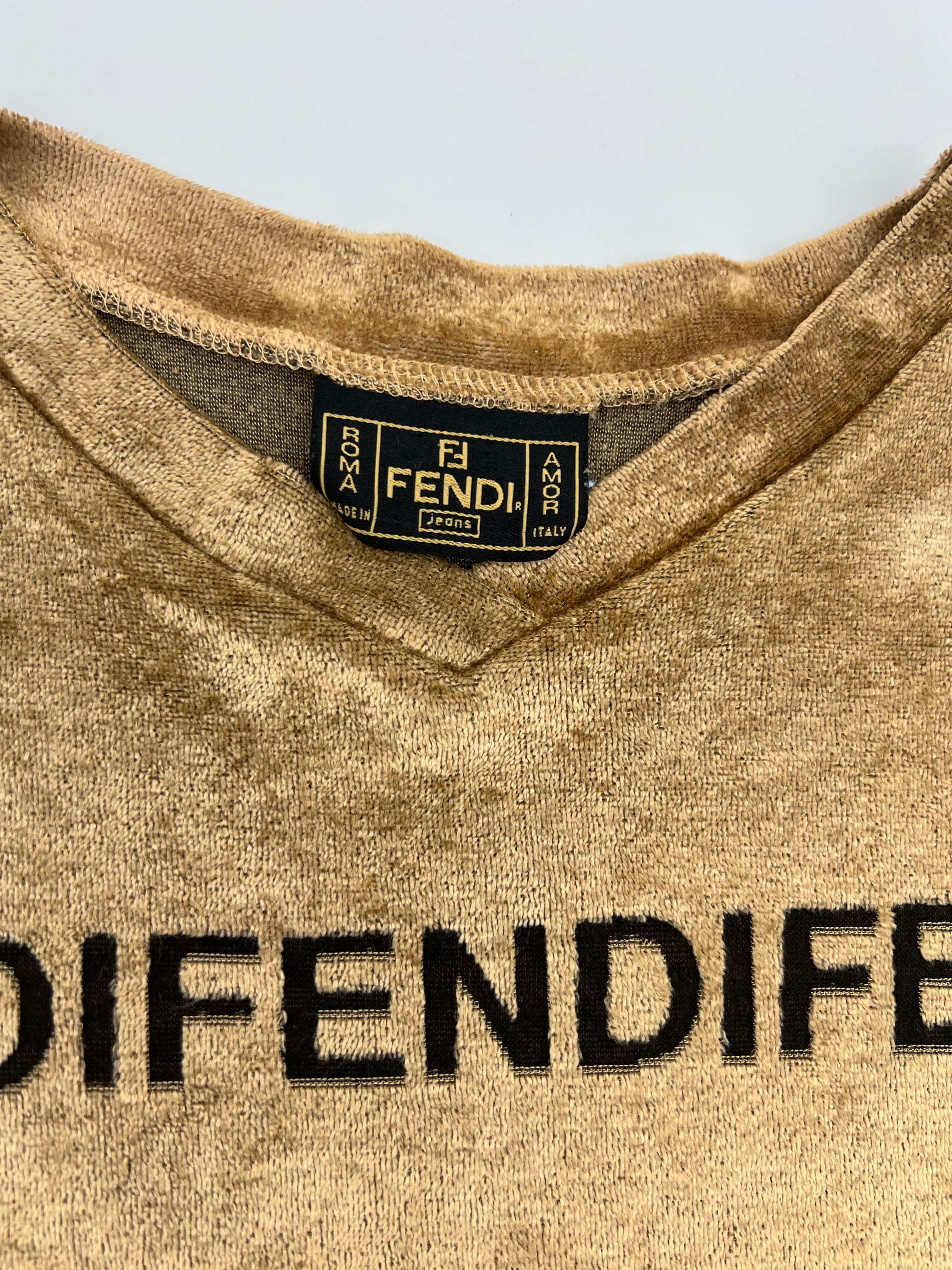 LuxuryPromise Fendi See Through Logo Top Bronze UIL1005