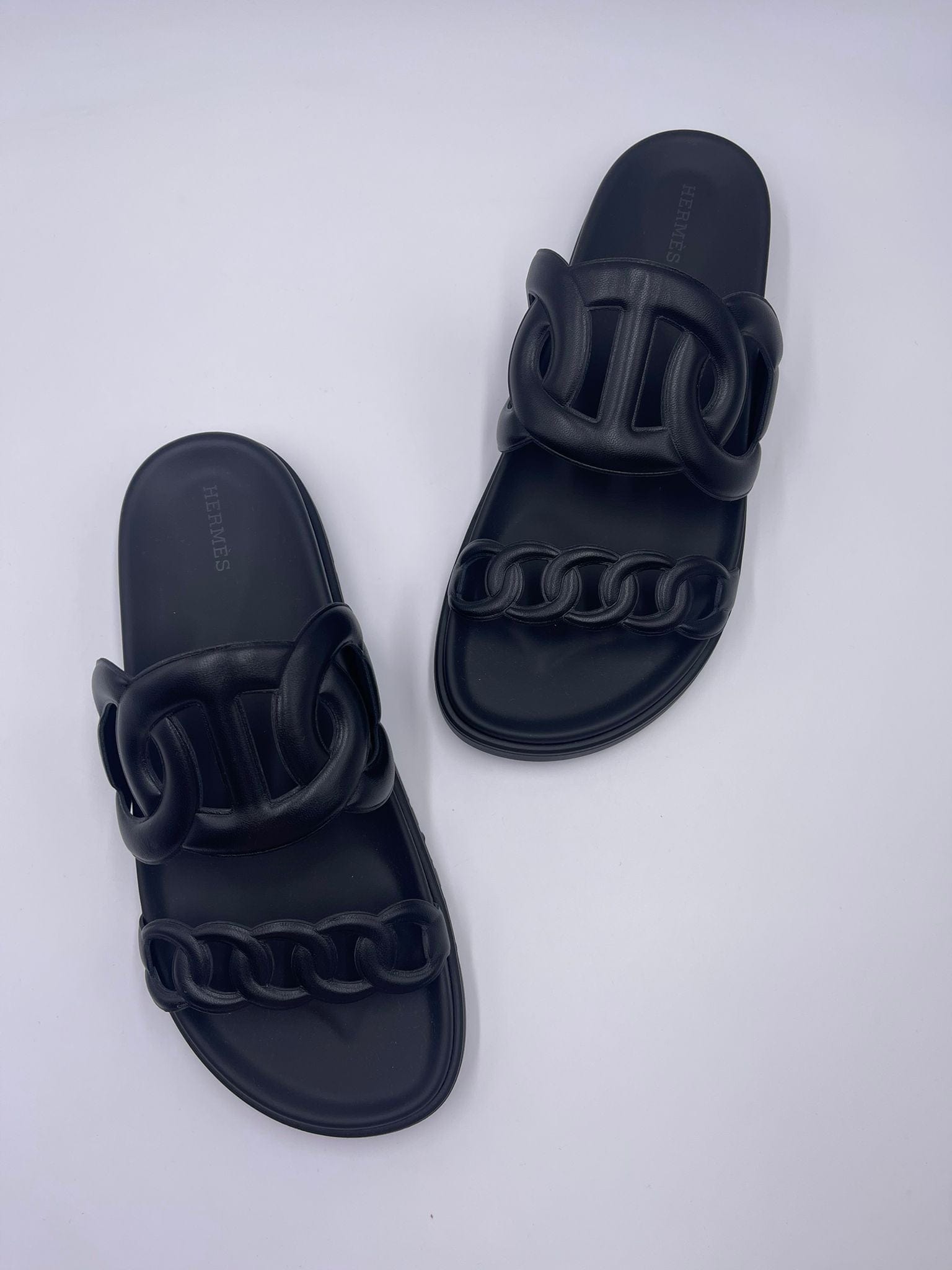 LuxuryVault HERMÈS EXTRA SANDAL Black - Size 40