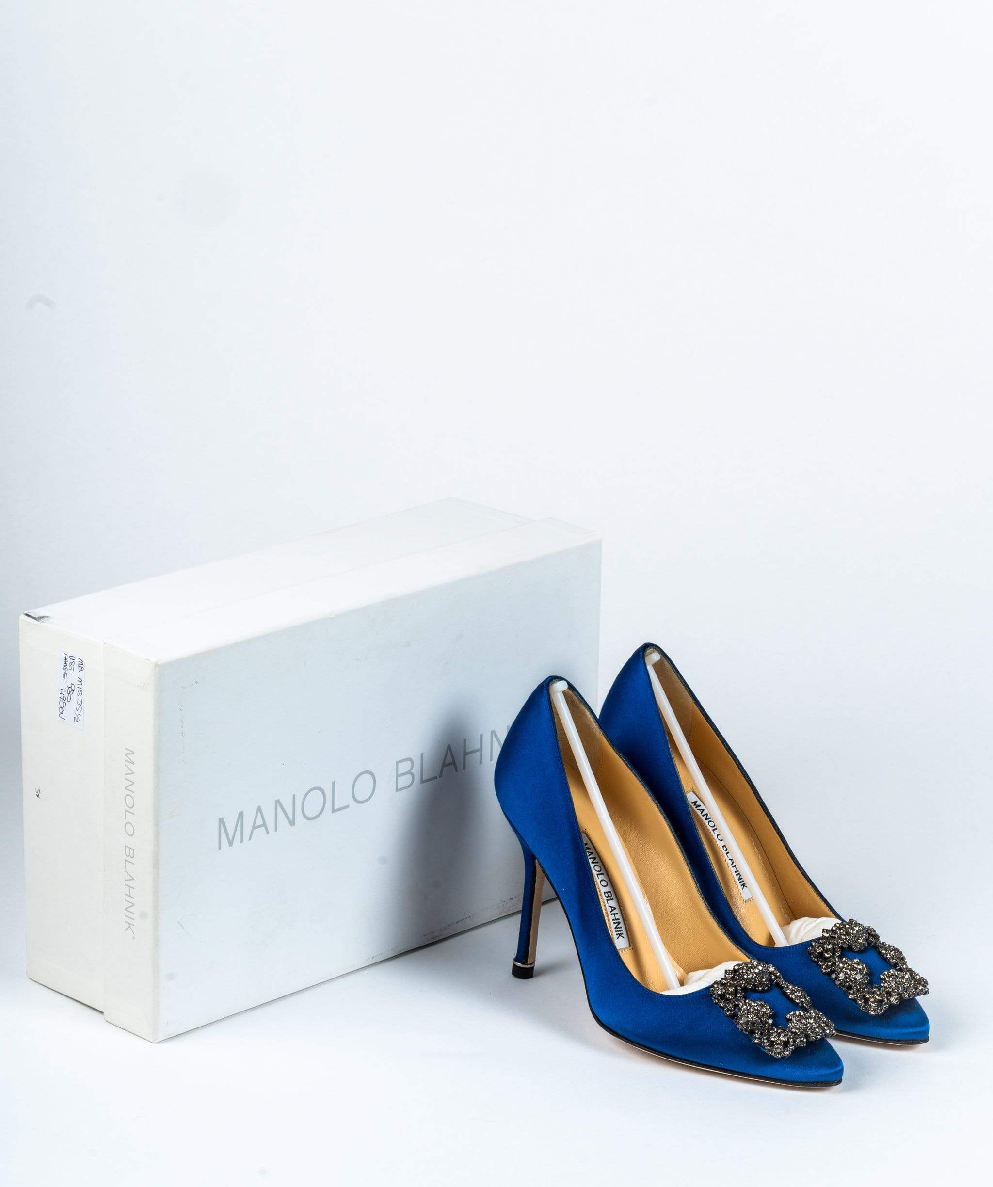 Manolo Blahnik Manolo Blahnik Hangisi Pumps Royal Blue Size 35.5