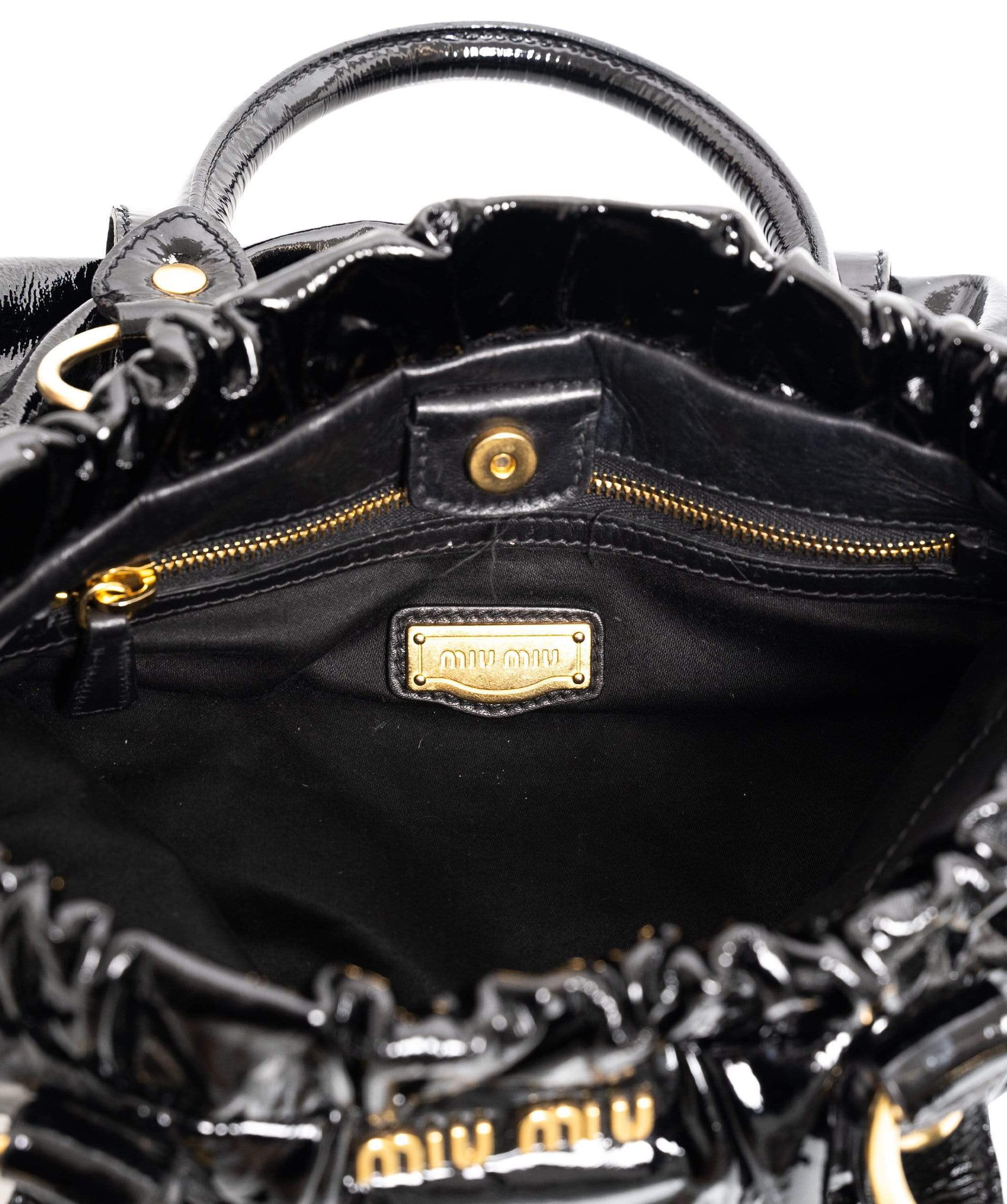 Miumiu Miu Miu black patent bag - ASL1890