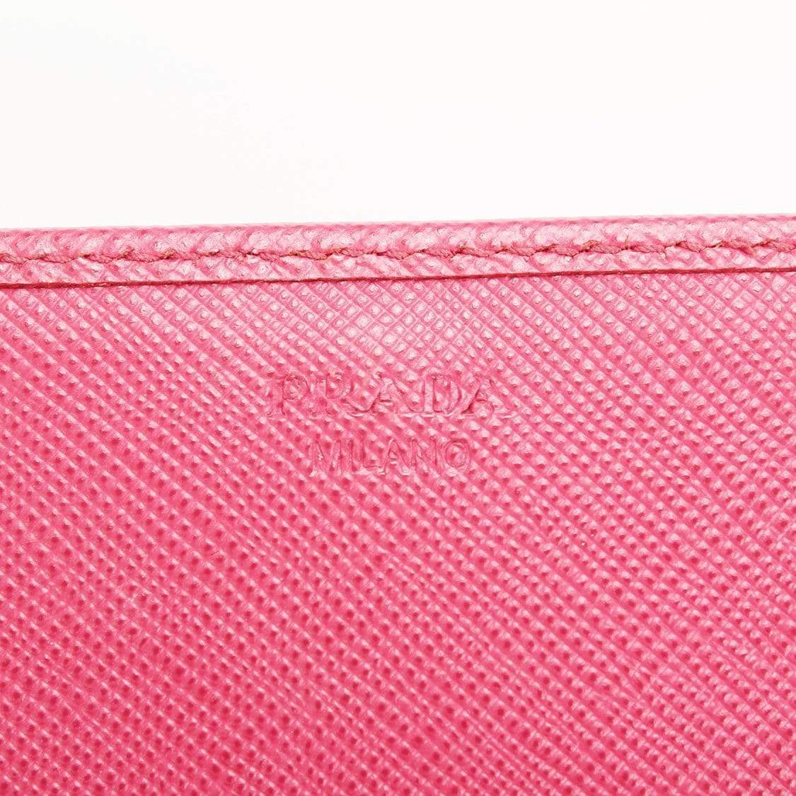 Prada Prada Saffiano Wallet On Chain