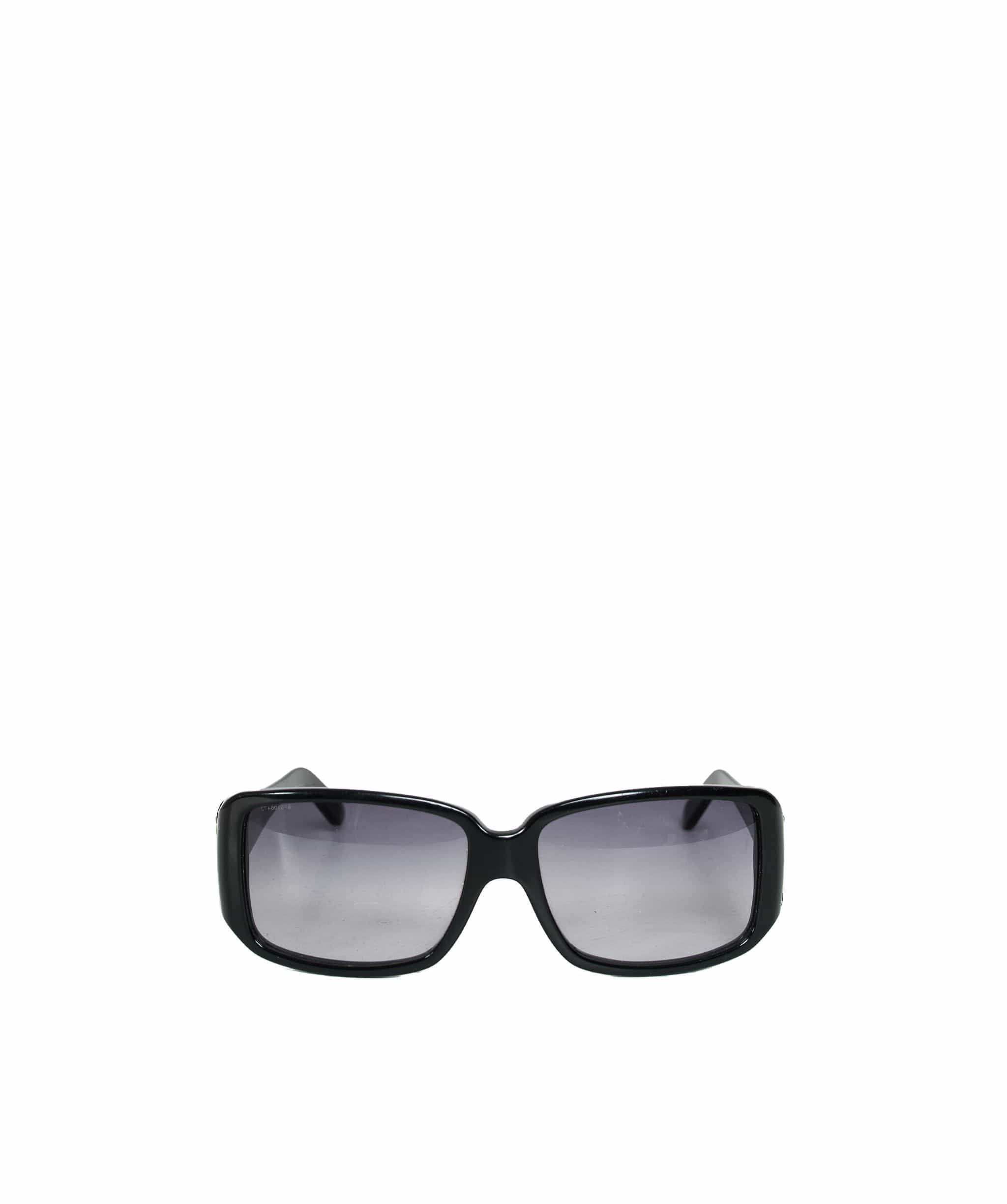 Prada Prada Sunglasses AGL1055