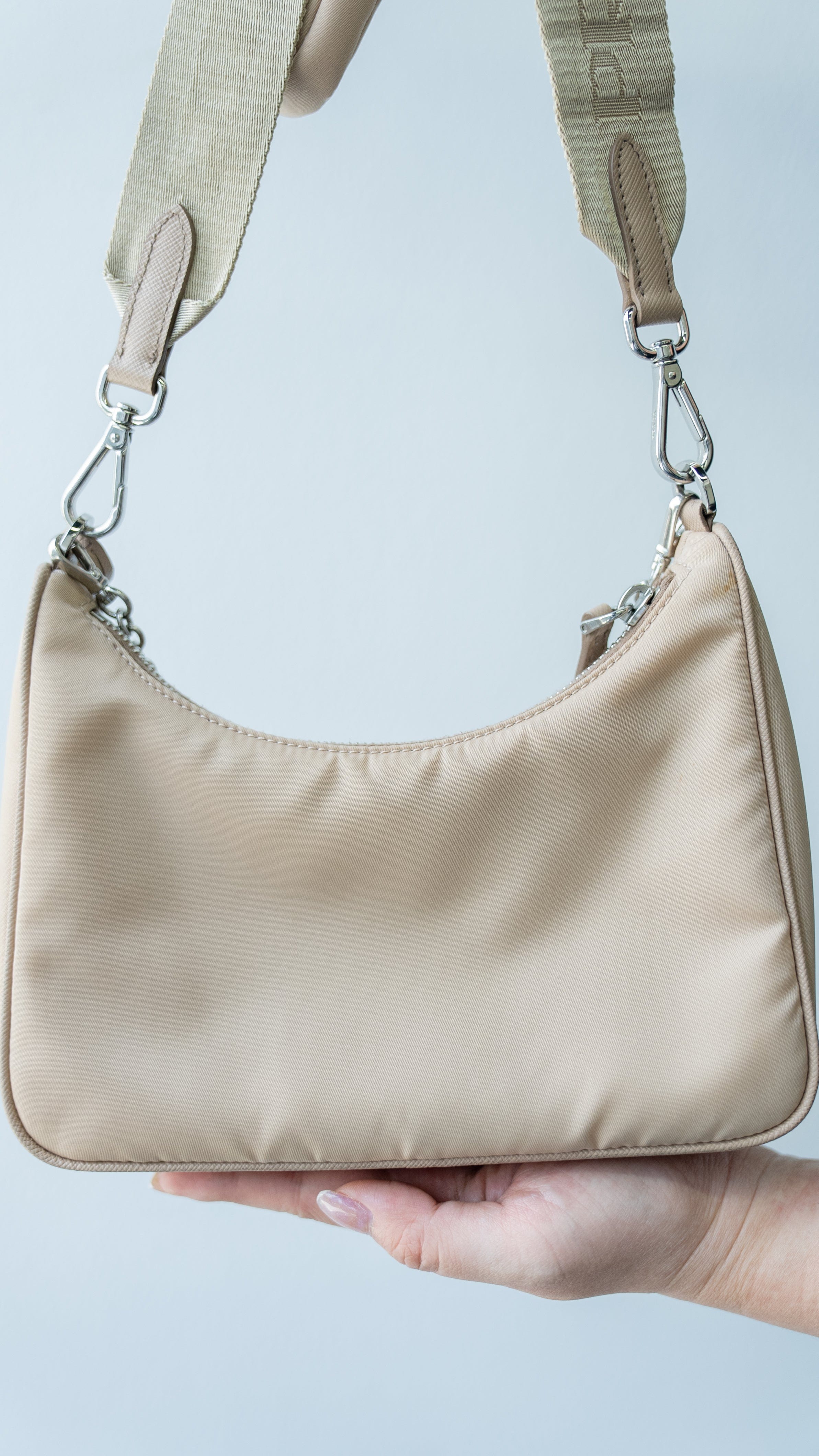 Prada Prada Beige Re-edition Shoulder bag RJL1809