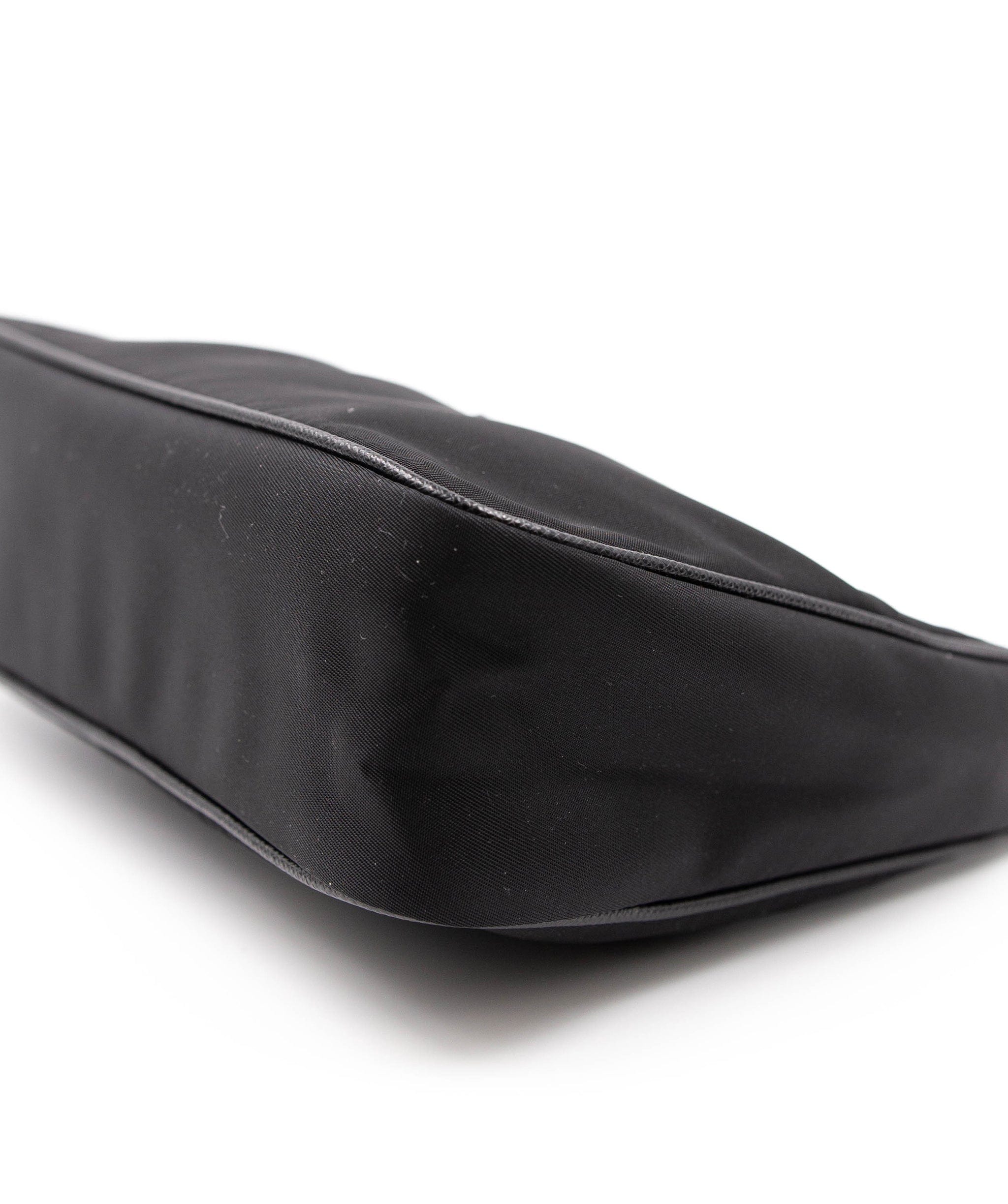 Prada Prada black Nylon Pouchette - AWL3552