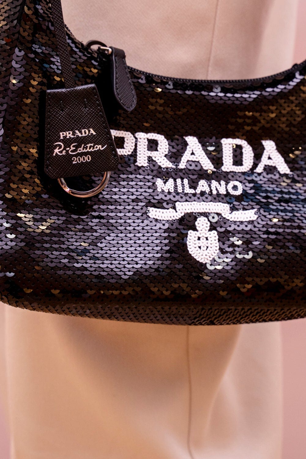 Prada Prada Black Sequin Re-Edition 2000 Pochette - AGL1617