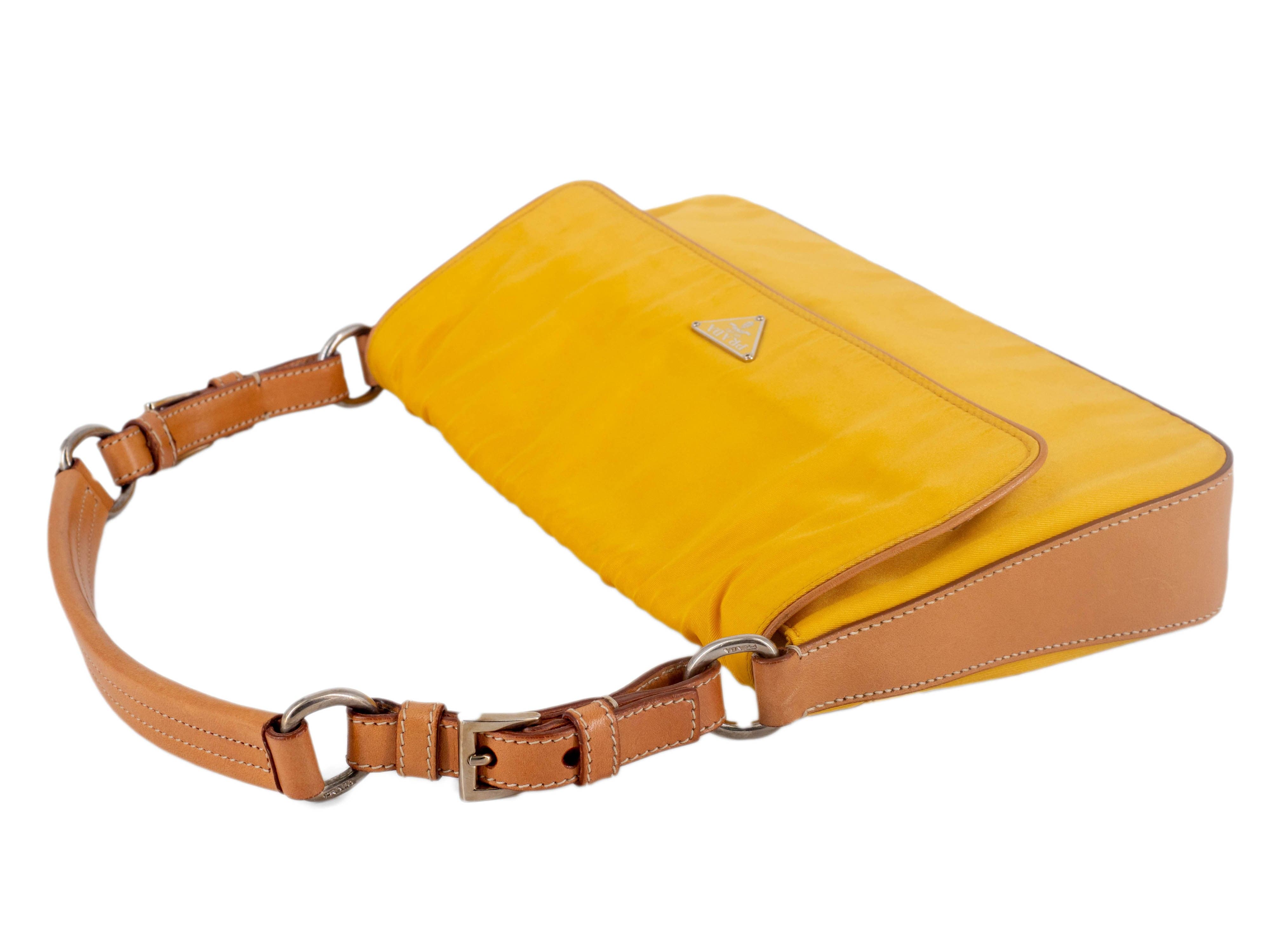 Prada Prada Nylon Mustard Shoulder bag RJL1669