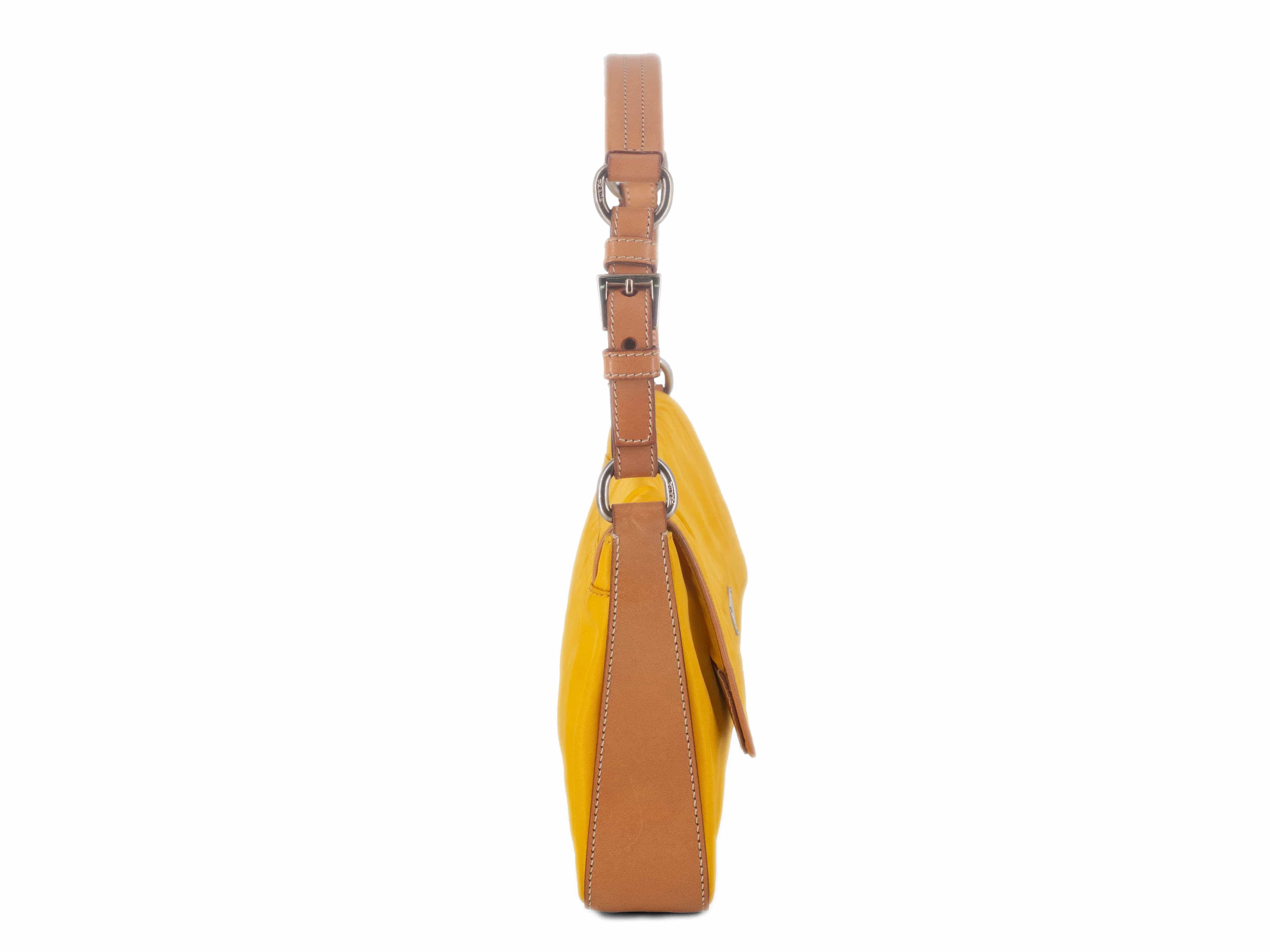 Prada Prada Nylon Mustard Shoulder bag RJL1669