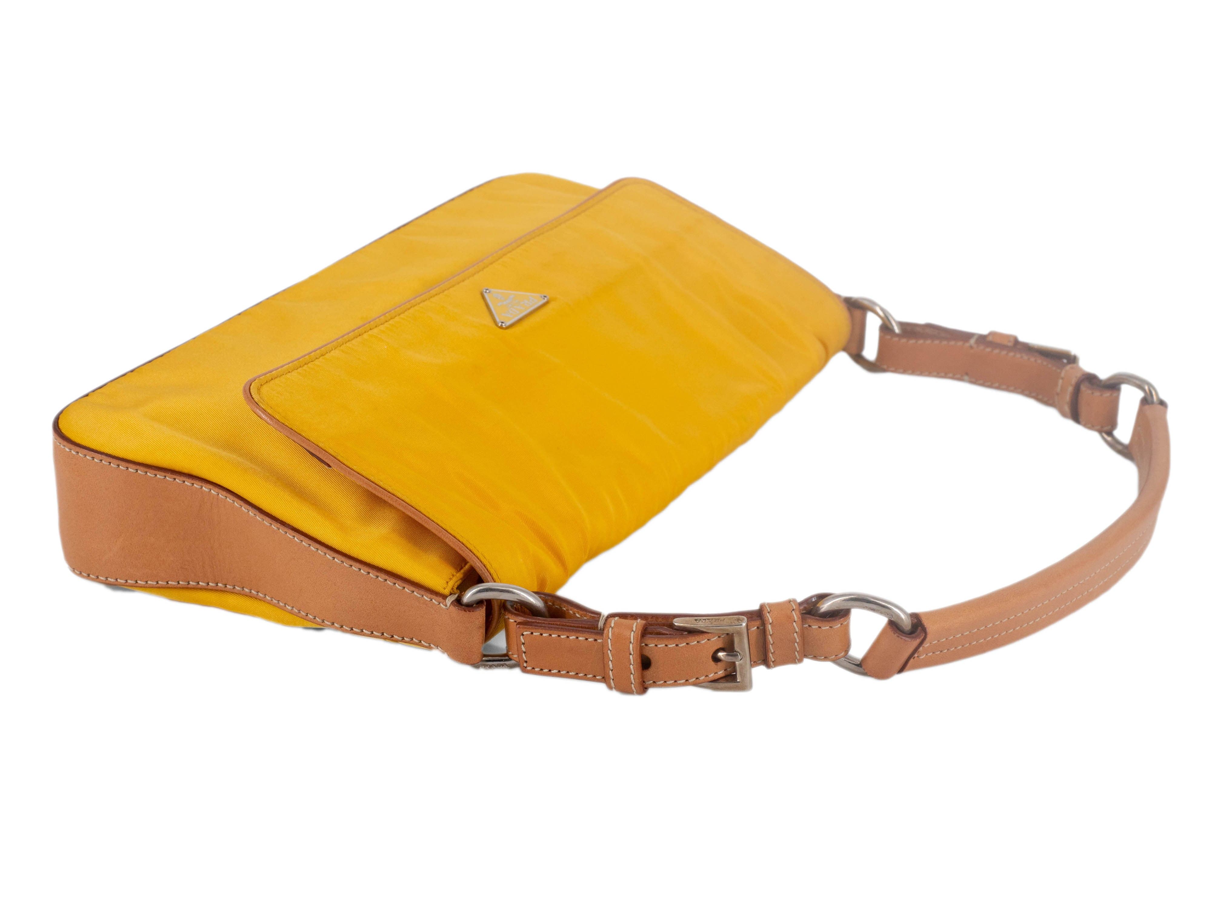 Prada Prada Nylon Mustard Shoulder bag RJL1669