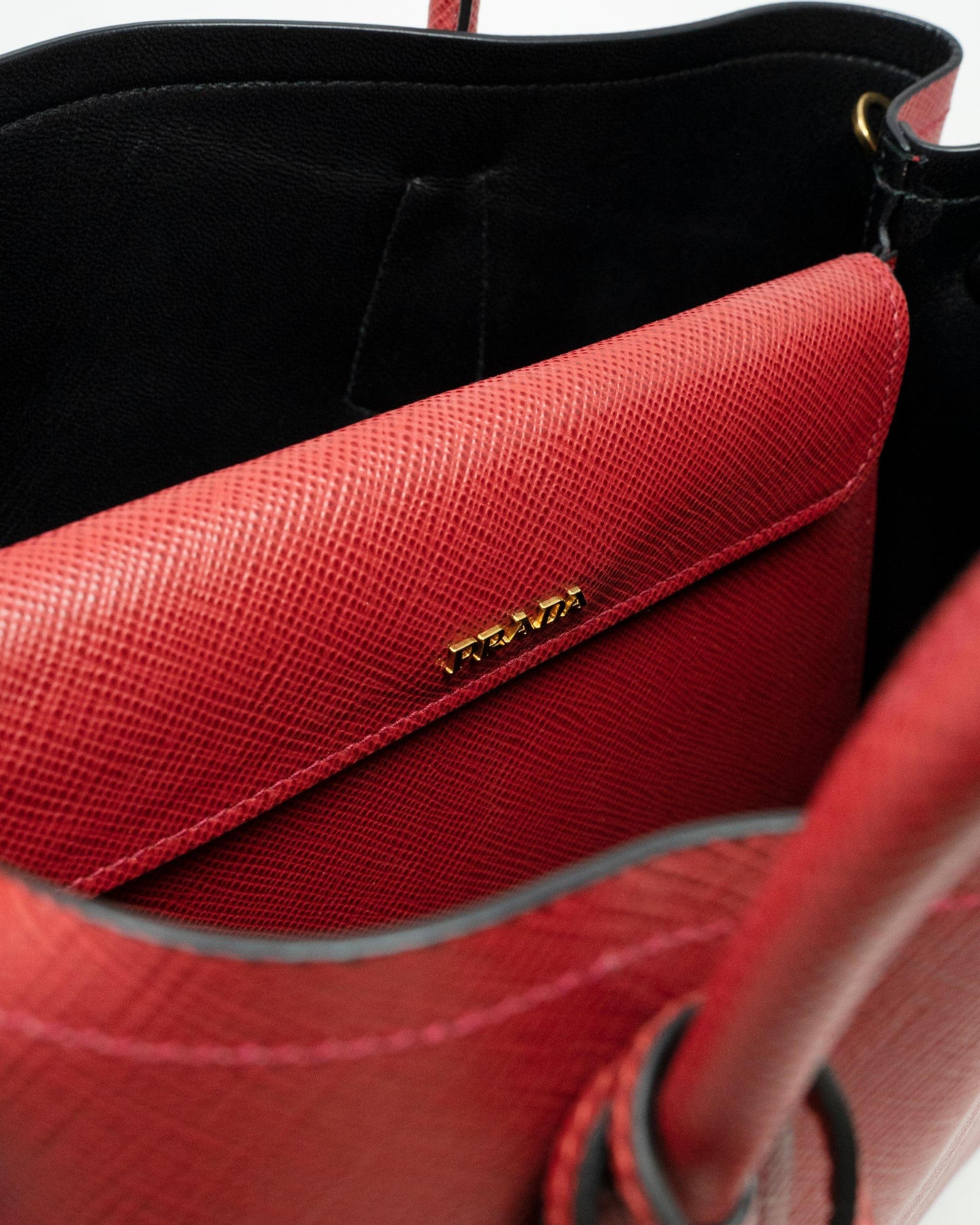 Prada Prada Red Saffiano Tote Bag - AWL3354