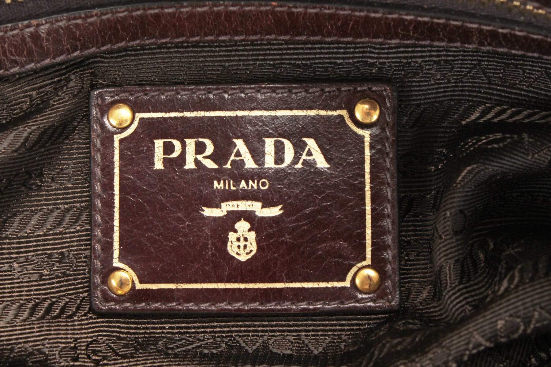 Prada Prada Vitello Shine 2Way Handbag – MW2060