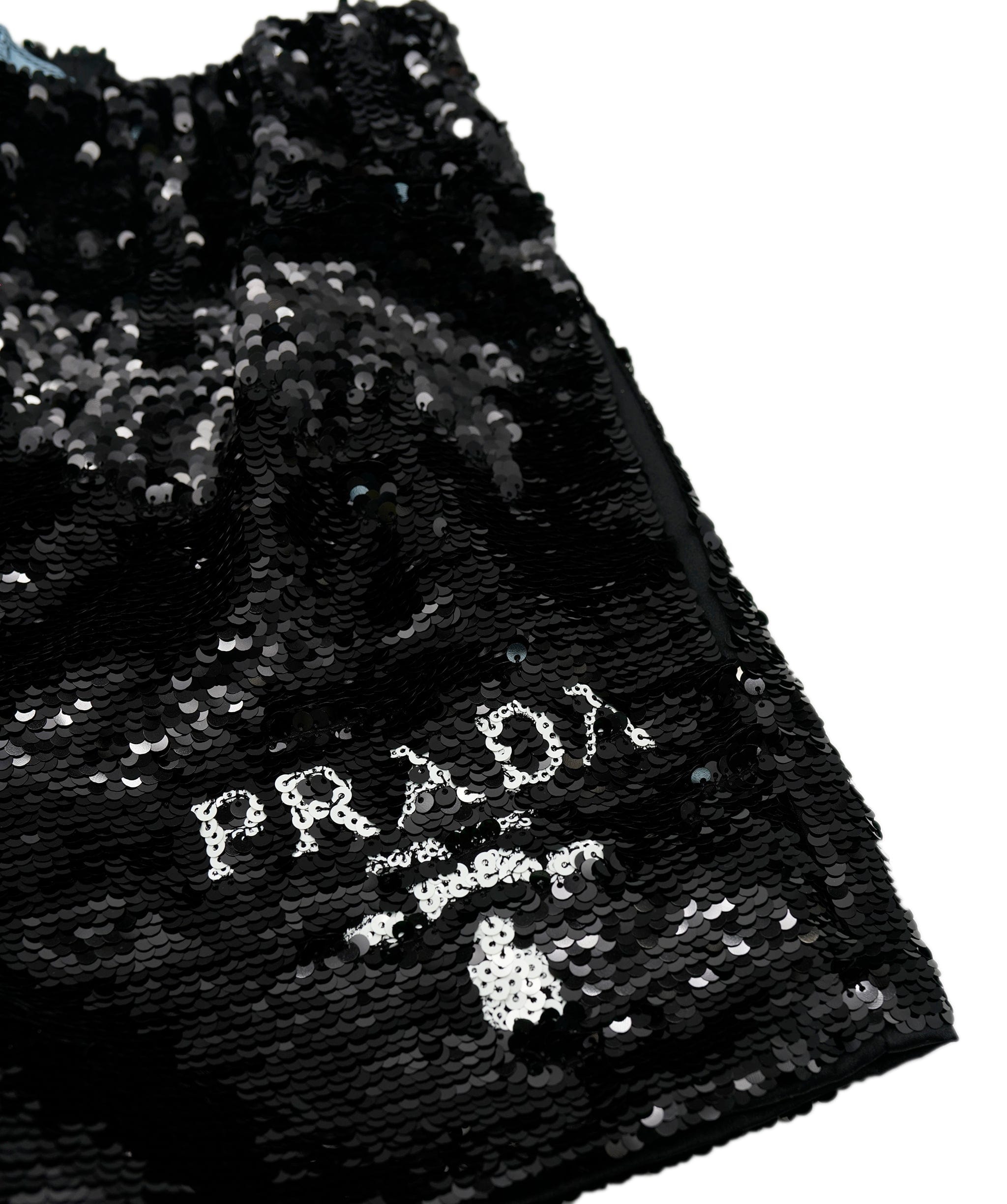 Prada Prada sequin shorts ALL0403