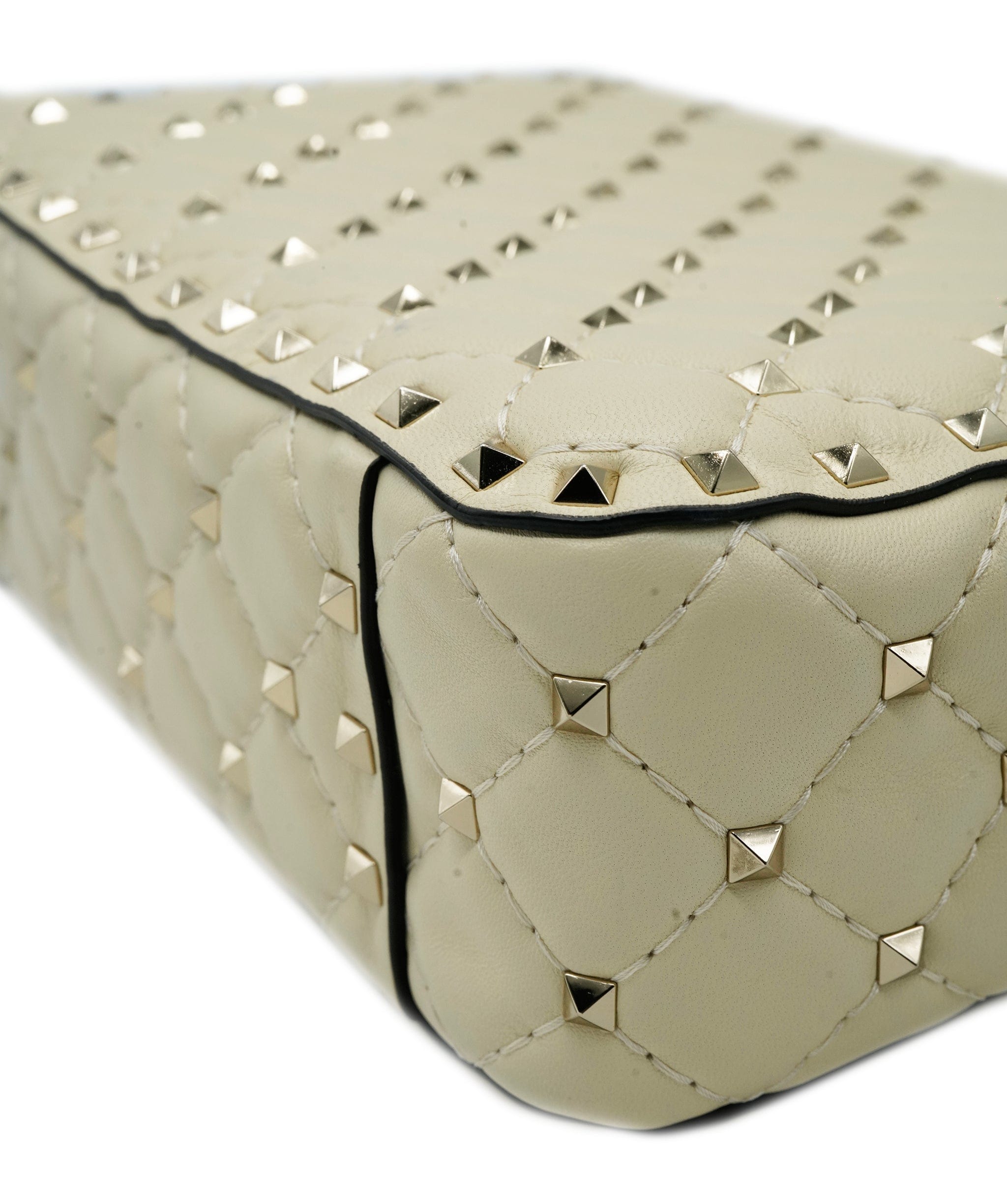 Valentino Valentino cream  rock-stud bag  ALL0359