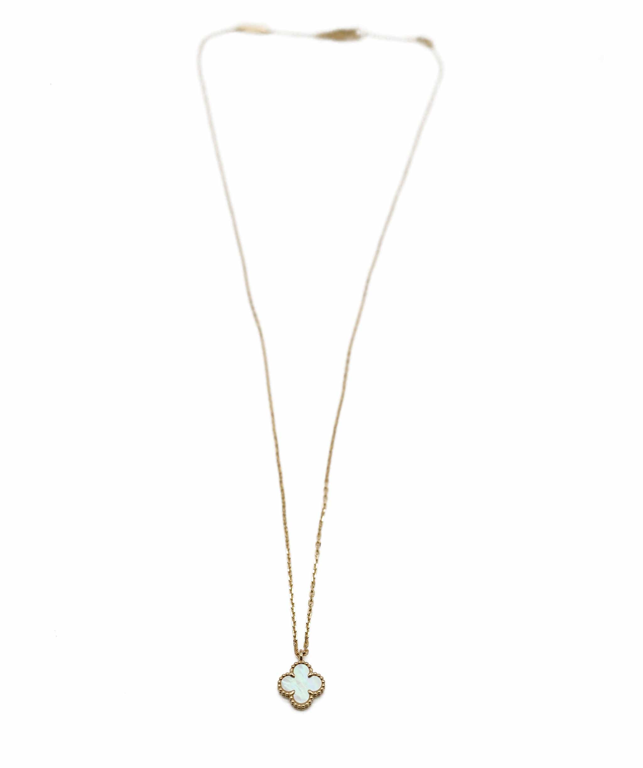 Van Cleef Van cleef Sweet MOP Necklace ASL4918