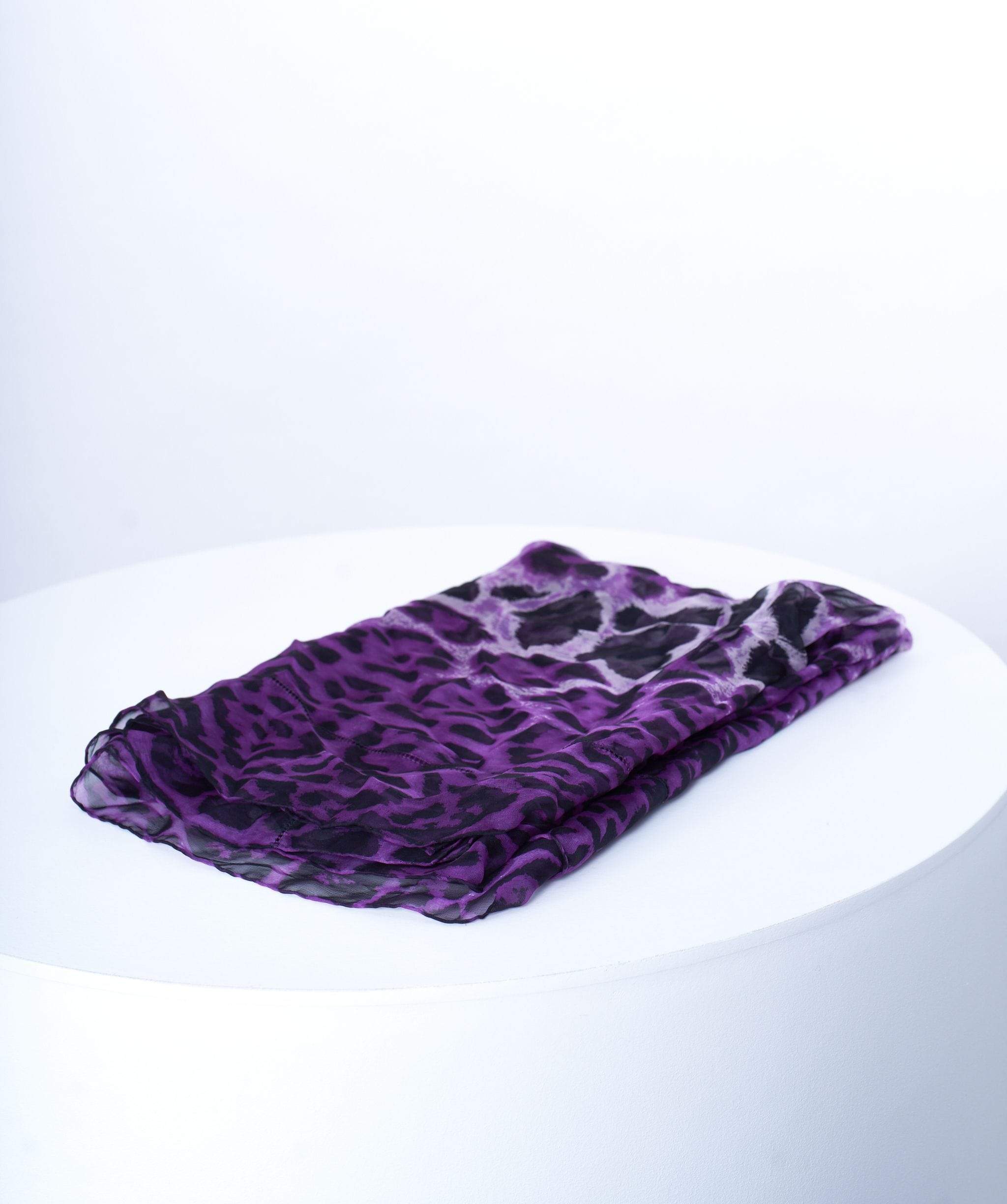 Yves Saint Laurent Yves Saint Laurent Purple Silk Leopard Print Scarf