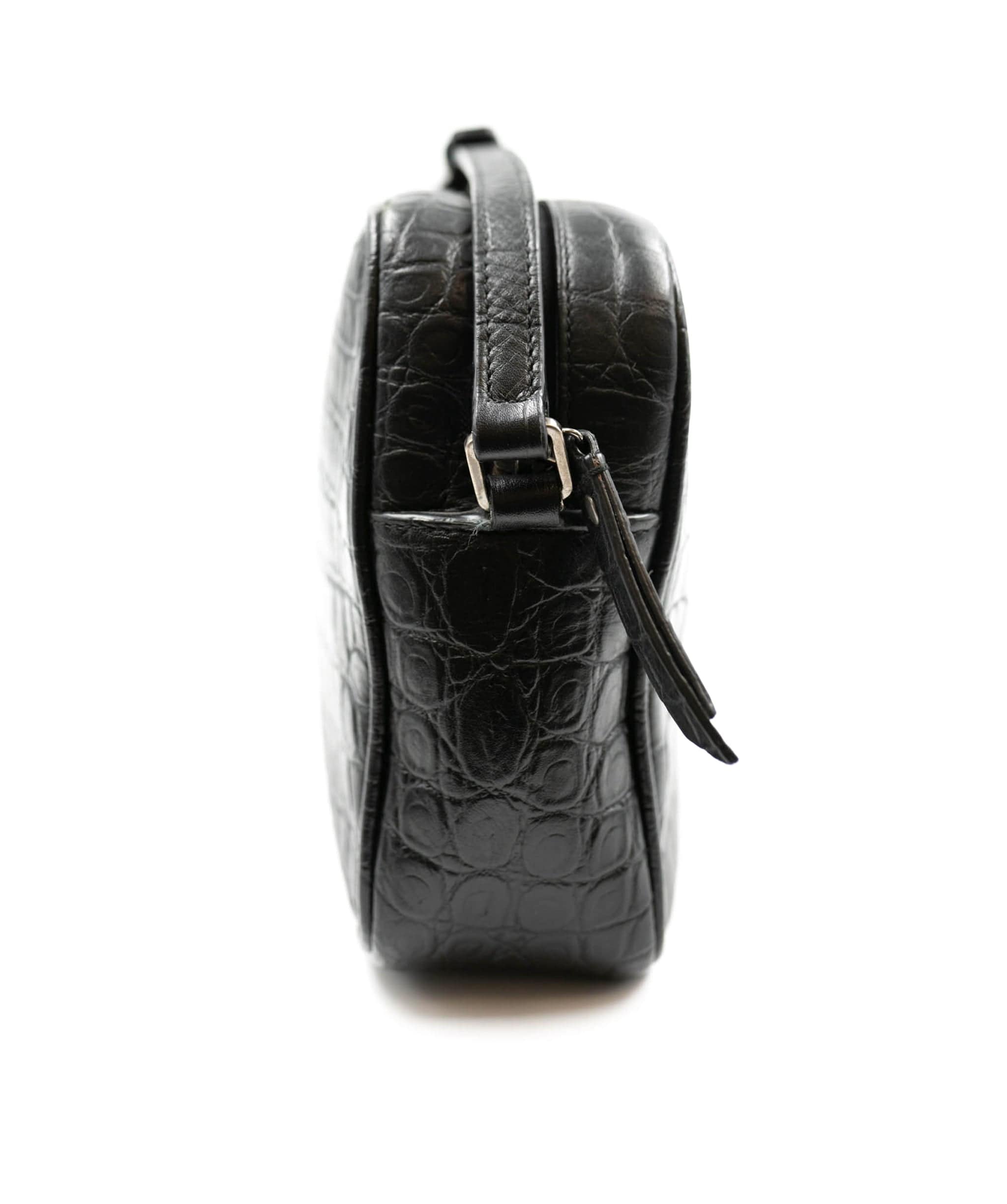 Yves Saint Laurent Saint laurent croc crossbody  ALL0057