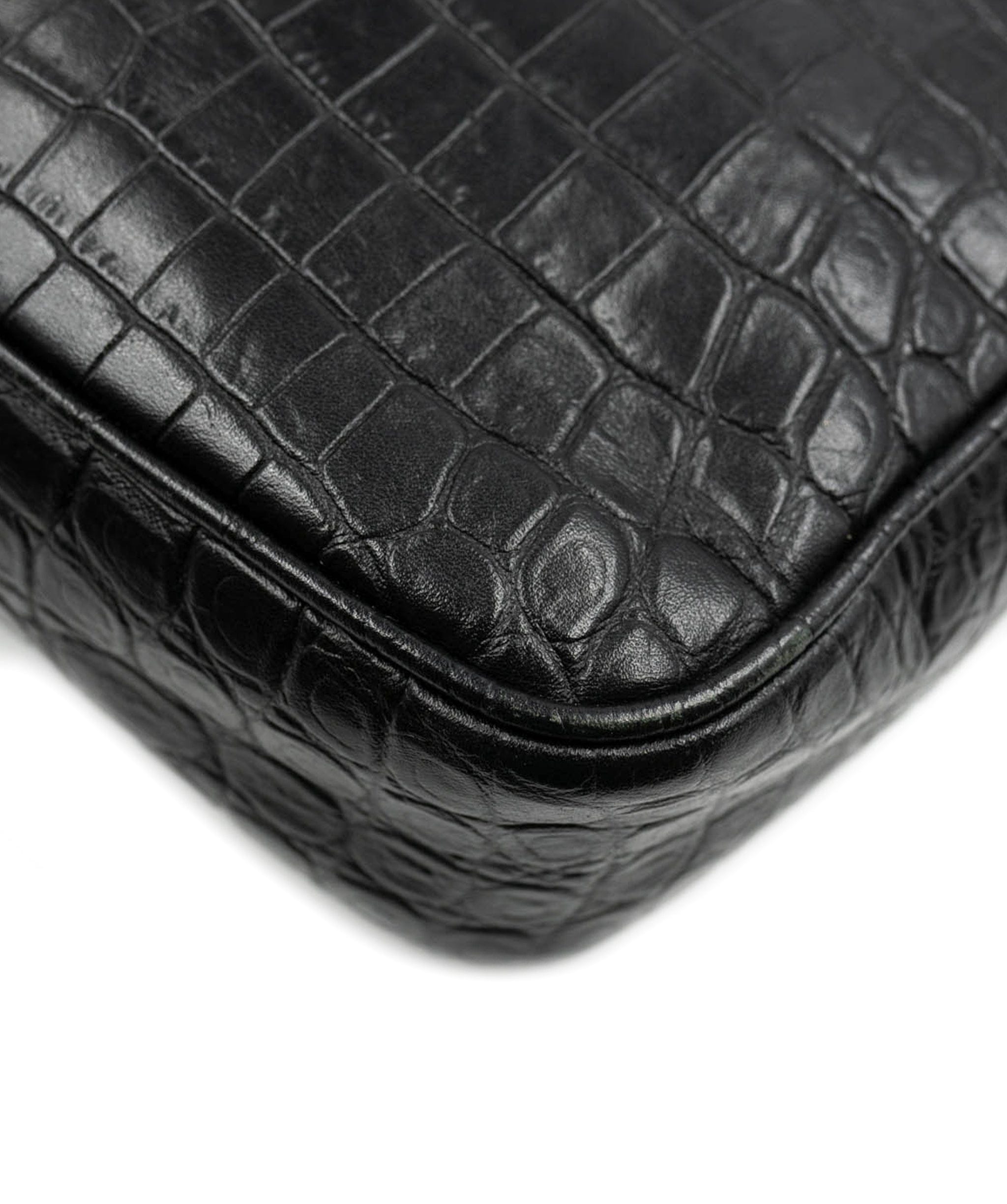 Yves Saint Laurent Saint laurent croc crossbody  ALL0057