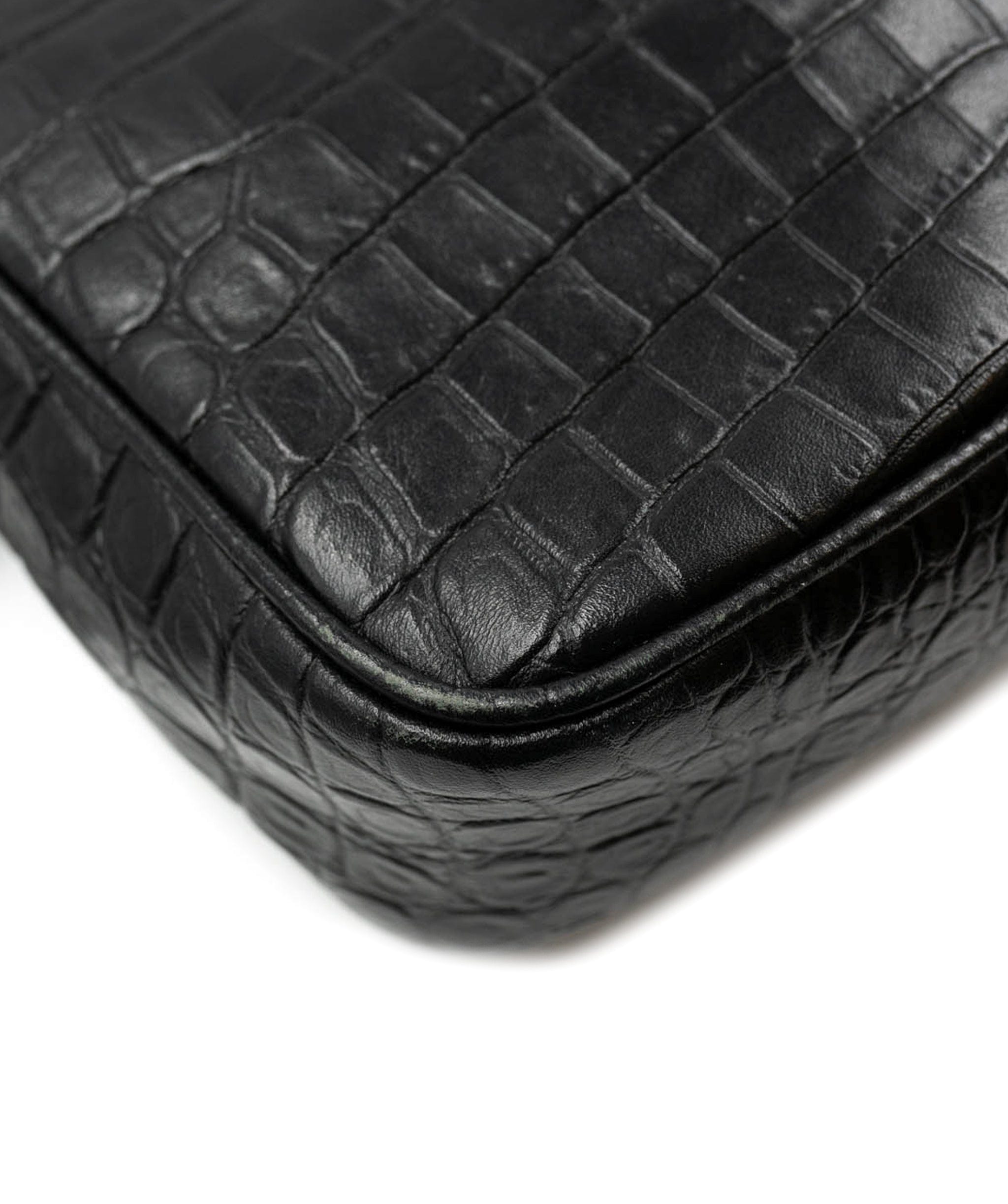 Yves Saint Laurent Saint laurent croc crossbody  ALL0057